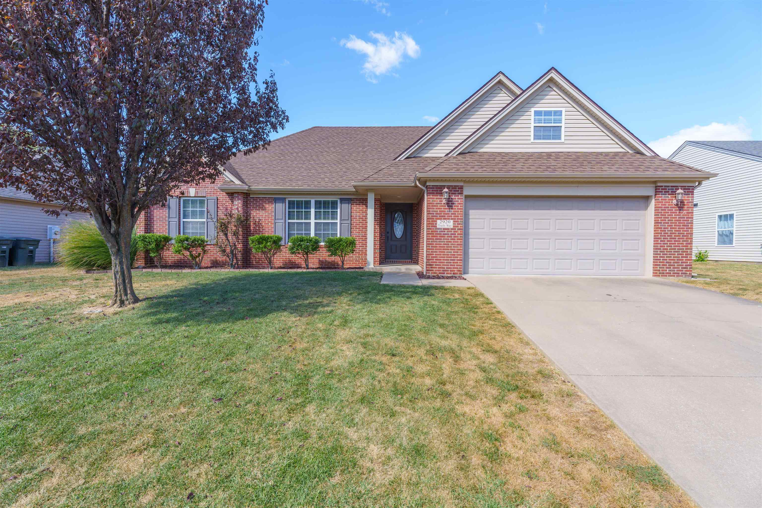 2920 Trails Way, Owensboro, Kentucky 42303, 3 Bedrooms Bedrooms, ,2 BathroomsBathrooms,Single Family Residence,For Sale,Trails Way,90569