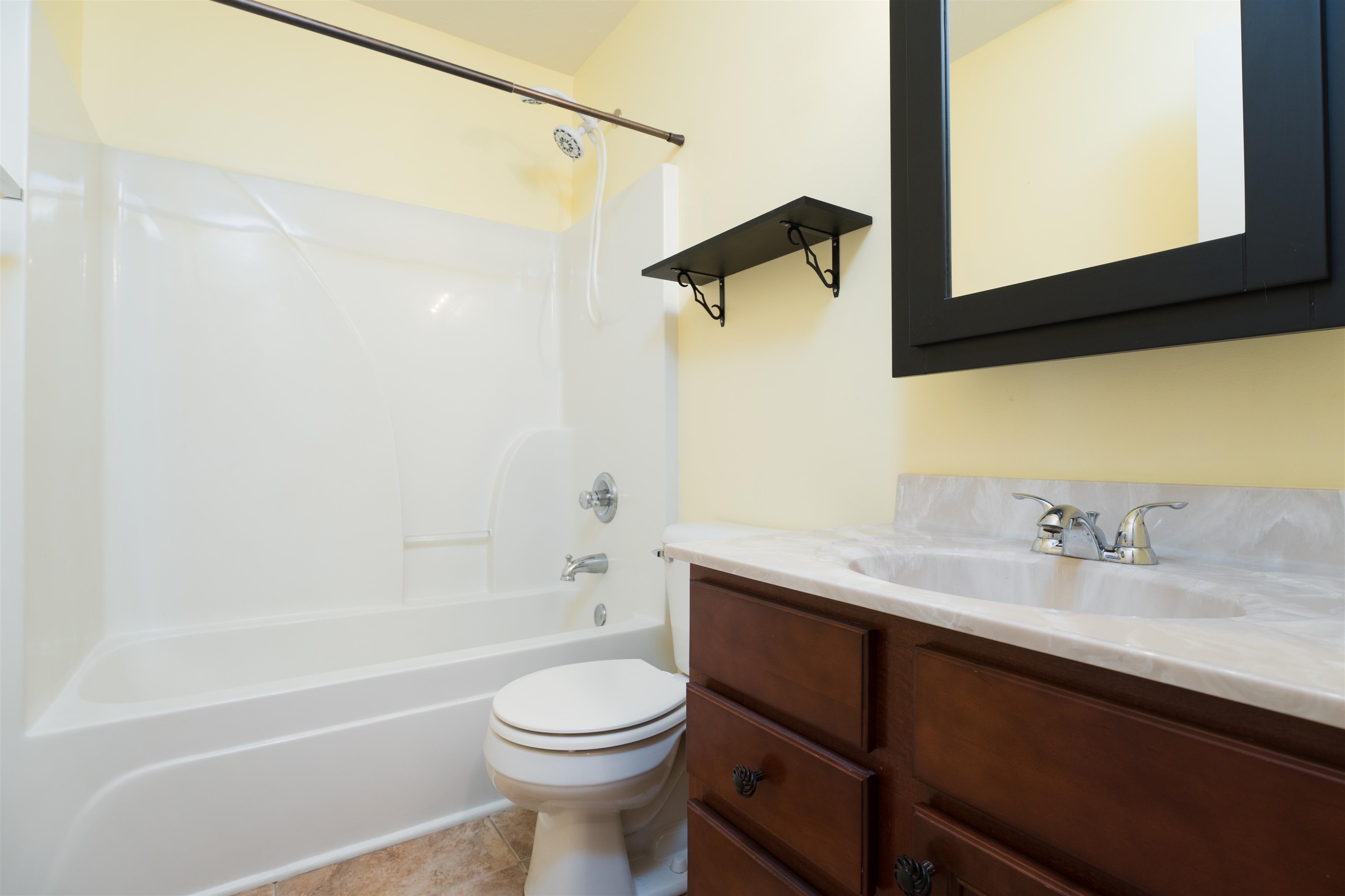 2920 Trails Way, Owensboro, Kentucky 42303, 3 Bedrooms Bedrooms, ,2 BathroomsBathrooms,Single Family Residence,For Sale,Trails Way,90569