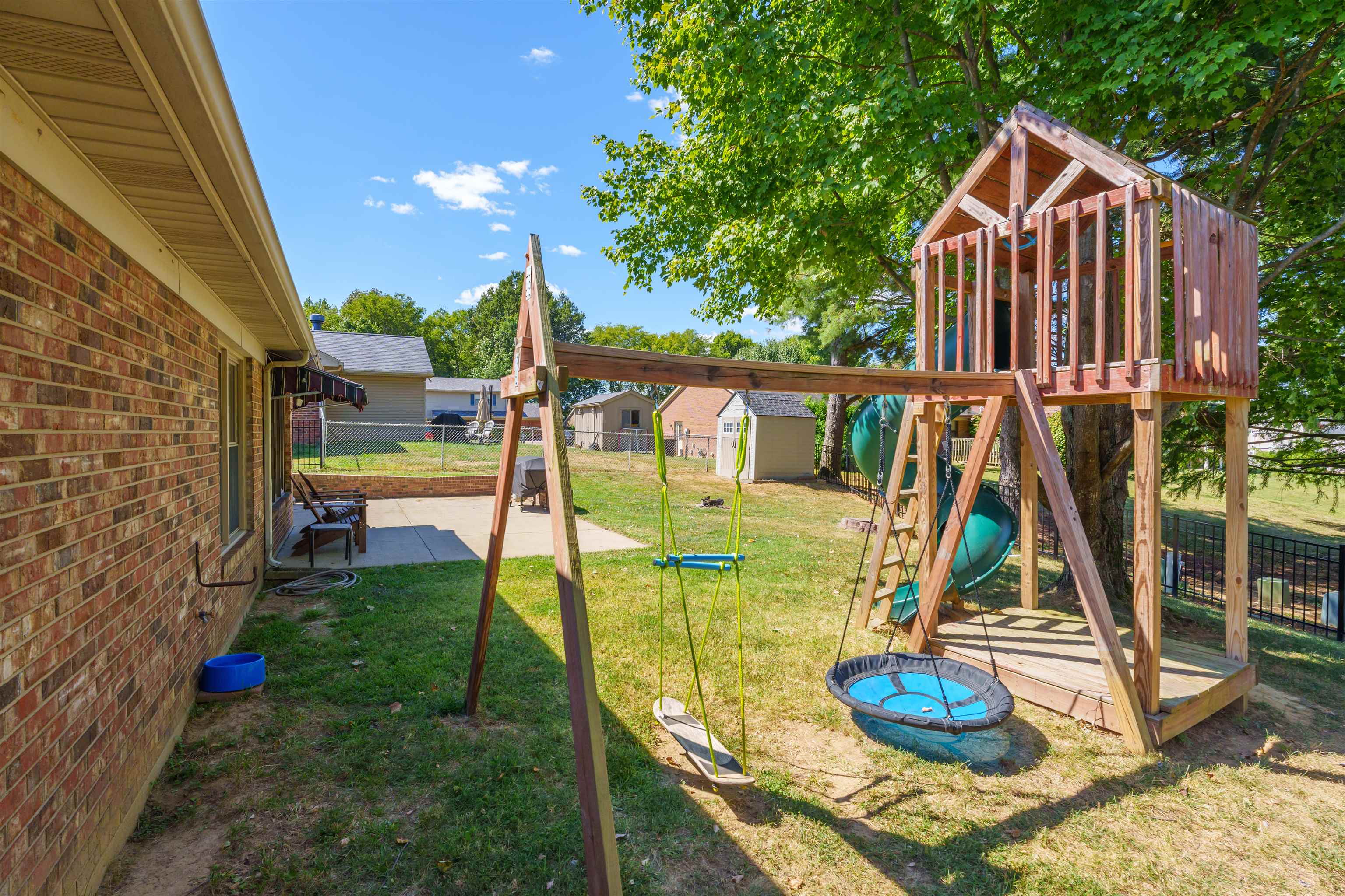 3736 War Admiral Dr, Owensboro, Kentucky 42303, 3 Bedrooms Bedrooms, ,2 BathroomsBathrooms,Single Family Residence,For Sale,War Admiral Dr,90572