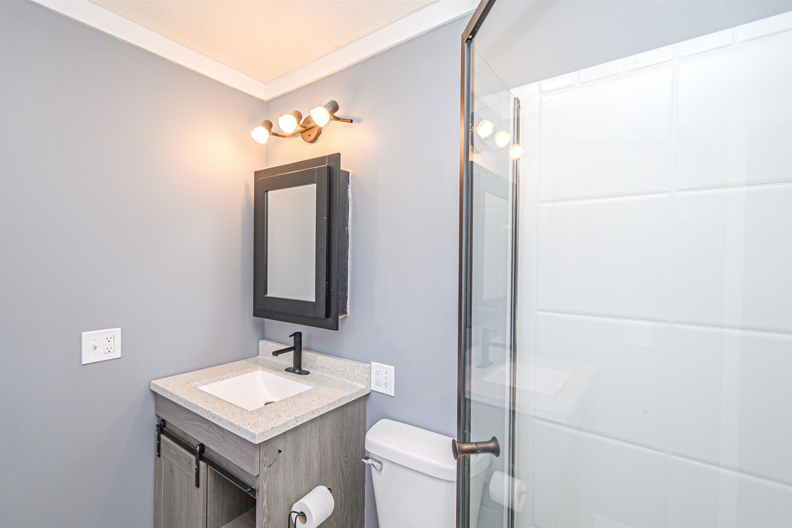 291 Whispering Hills Ln, Greenville, Kentucky 42345, 3 Bedrooms Bedrooms, ,3 BathroomsBathrooms,Single Family Residence,For Sale,Whispering Hills Ln,90576