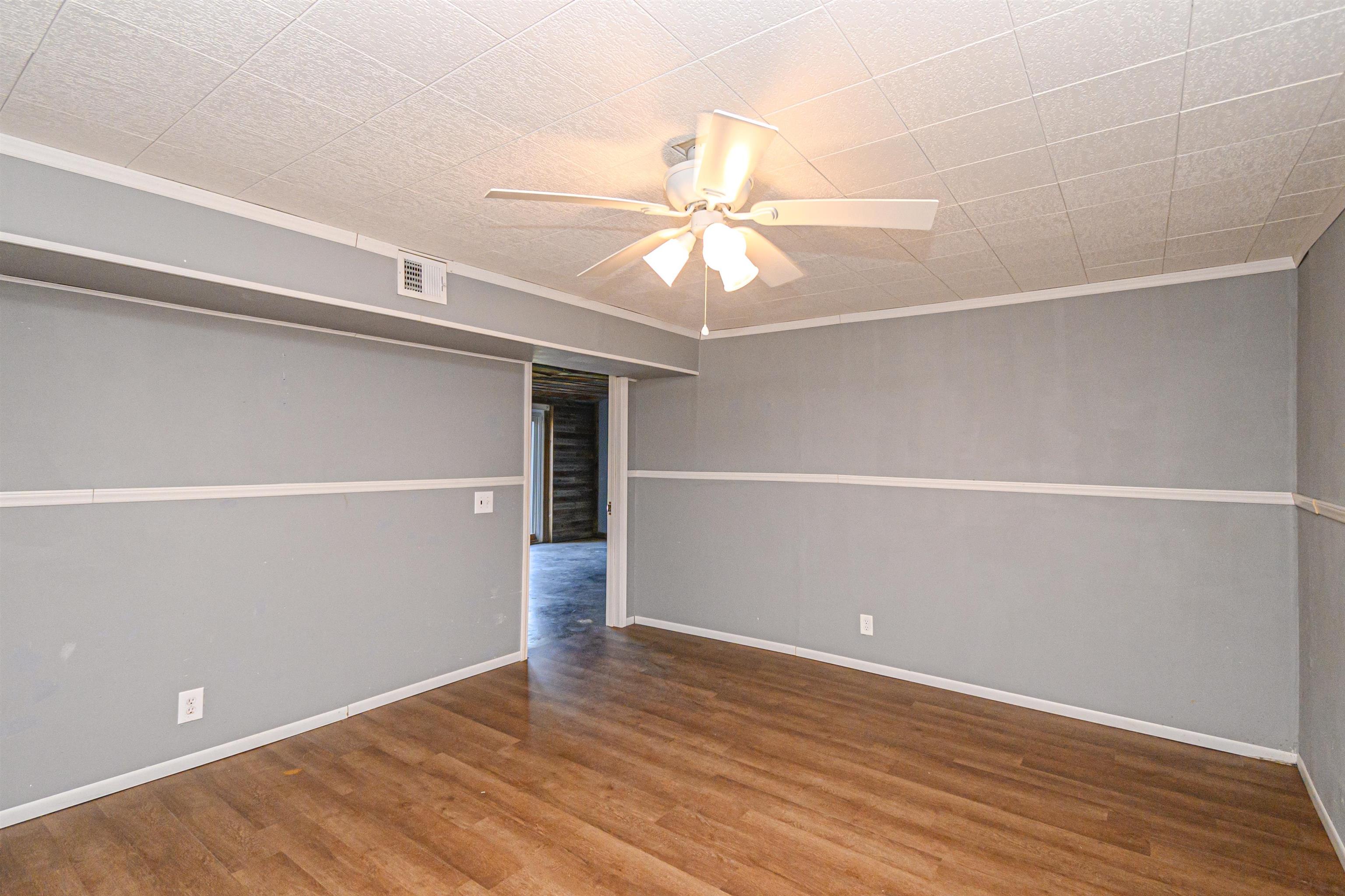 291 Whispering Hills Ln, Greenville, Kentucky 42345, 3 Bedrooms Bedrooms, ,3 BathroomsBathrooms,Single Family Residence,For Sale,Whispering Hills Ln,90576