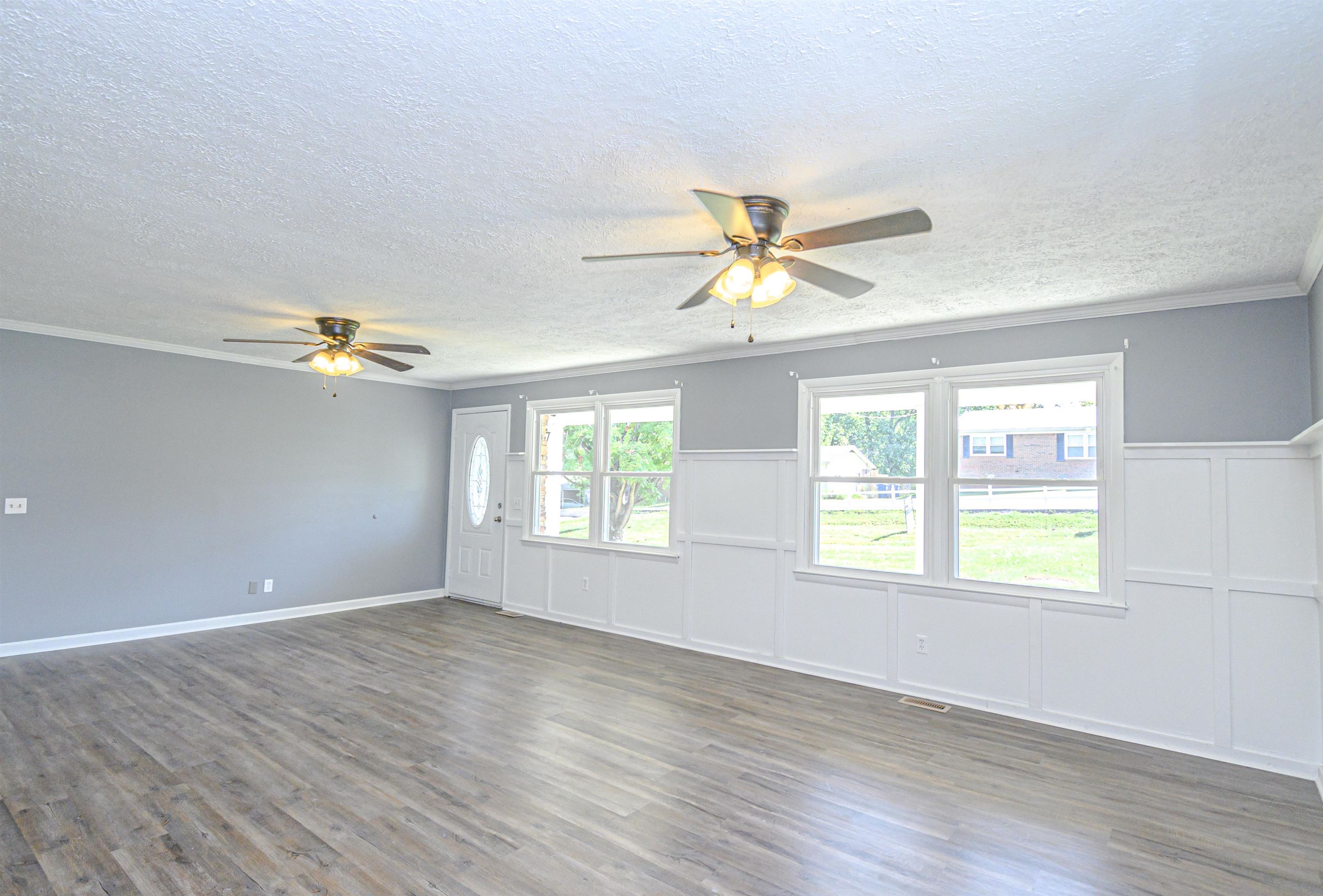 291 Whispering Hills Ln, Greenville, Kentucky 42345, 3 Bedrooms Bedrooms, ,3 BathroomsBathrooms,Single Family Residence,For Sale,Whispering Hills Ln,90576
