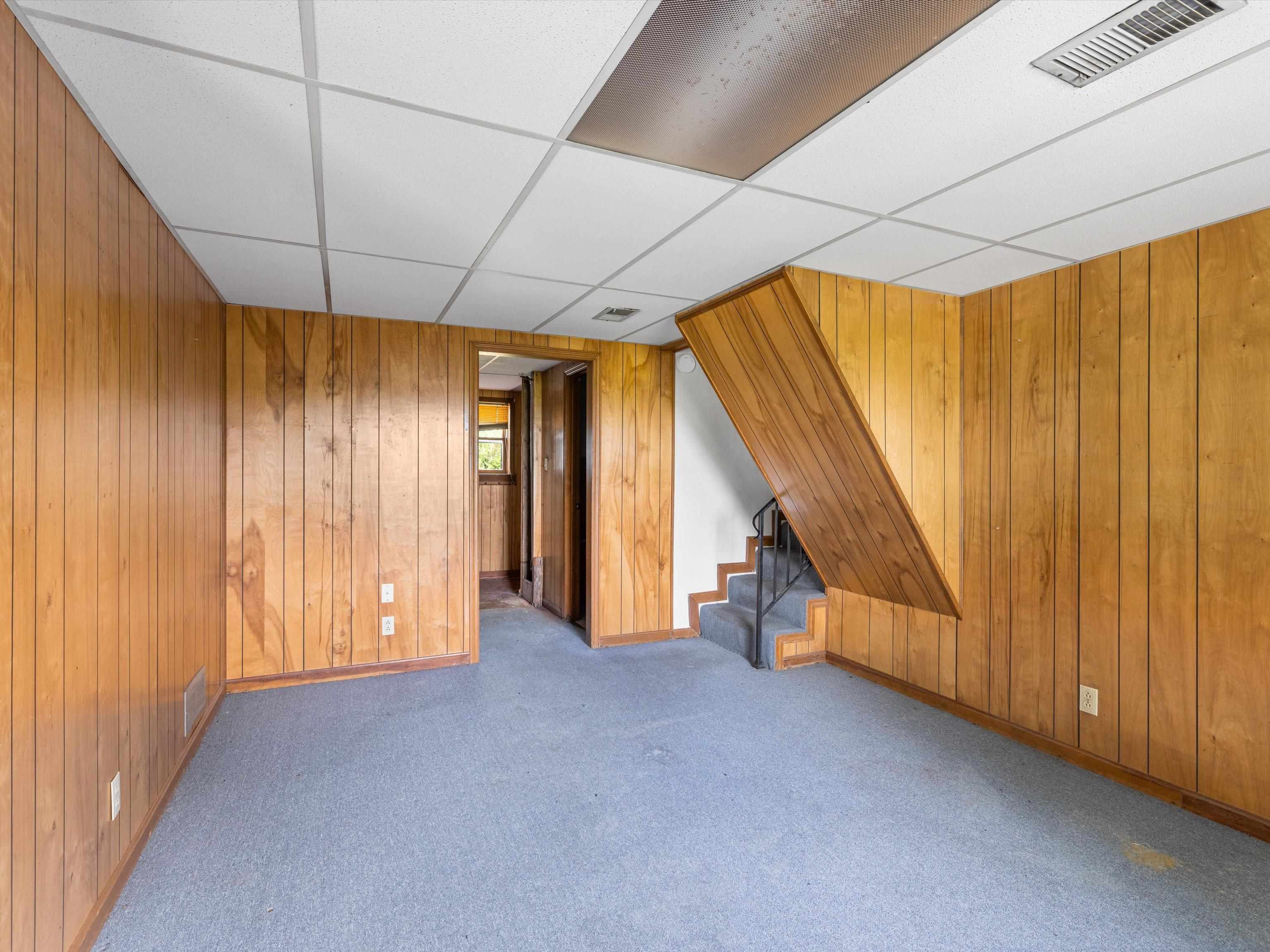2038 Old Corydon Rd, Henderson, Kentucky 42420, 3 Bedrooms Bedrooms, ,2 BathroomsBathrooms,Single Family Residence,For Sale,Old Corydon Rd,90579