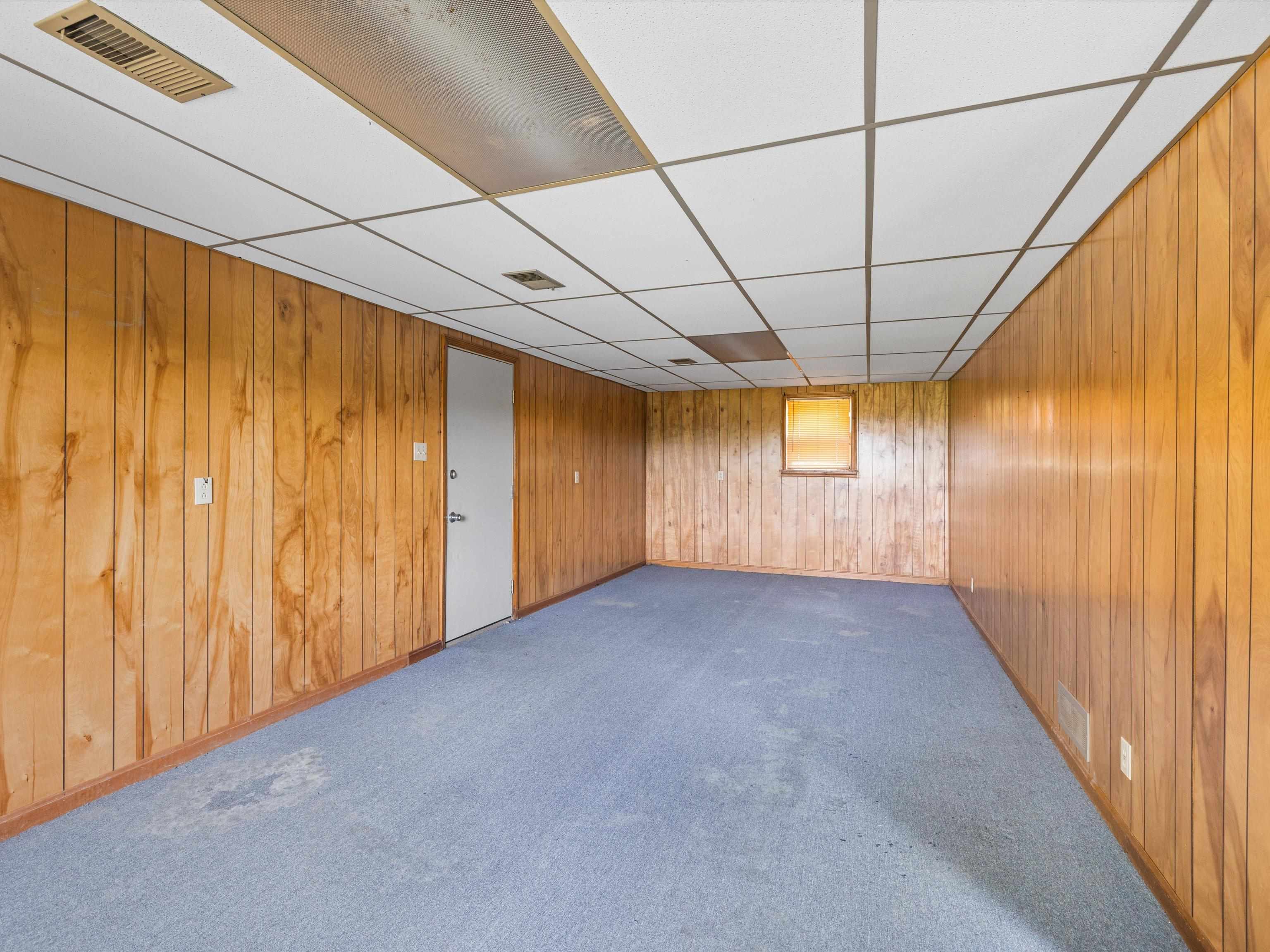 2038 Old Corydon Rd, Henderson, Kentucky 42420, 3 Bedrooms Bedrooms, ,2 BathroomsBathrooms,Single Family Residence,For Sale,Old Corydon Rd,90579