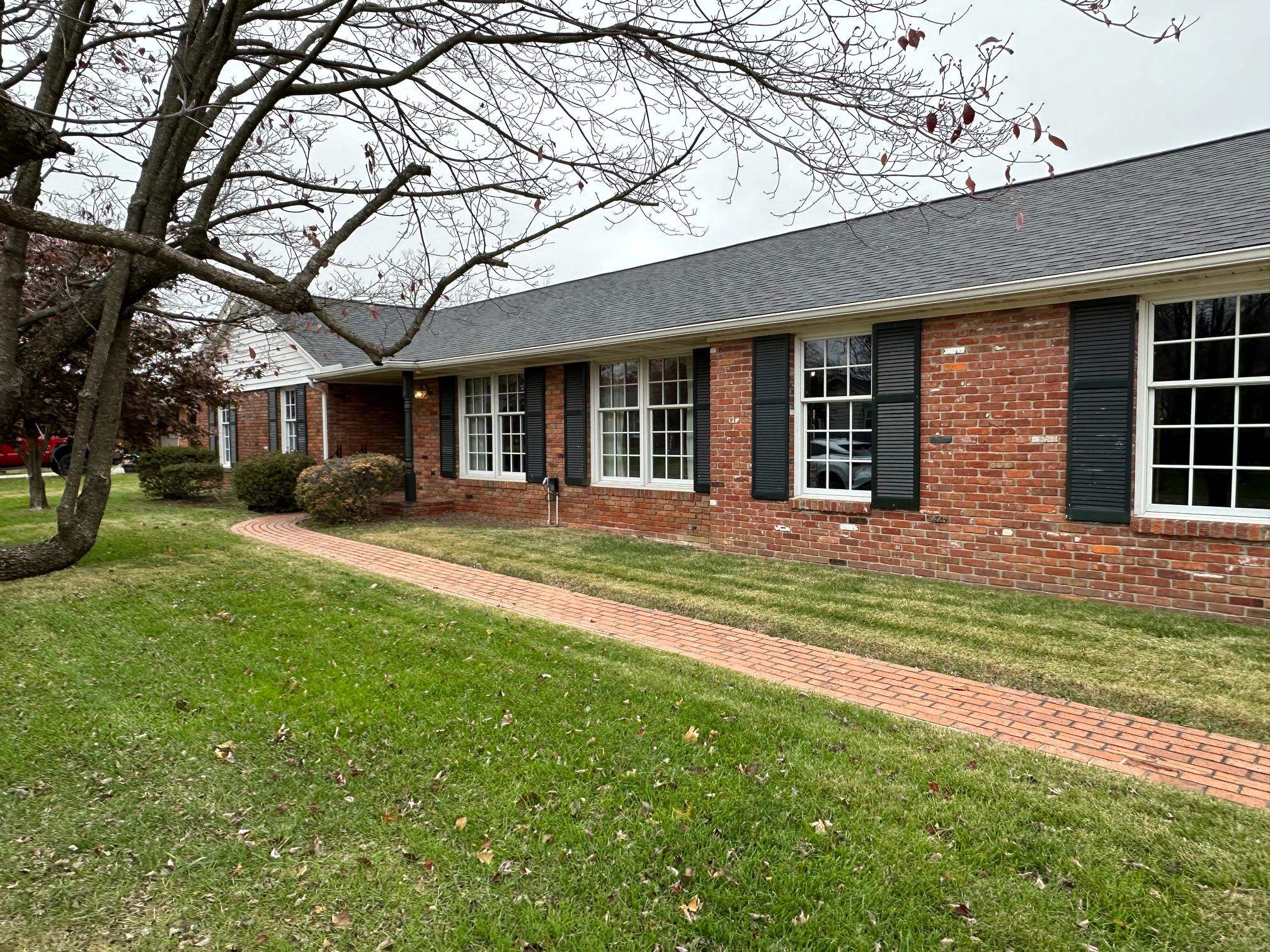 2439 Spencer Drive, Owensboro, Kentucky 42301, 3 Bedrooms Bedrooms, ,2 BathroomsBathrooms,Single Family Residence,For Sale,Spencer Drive,90582