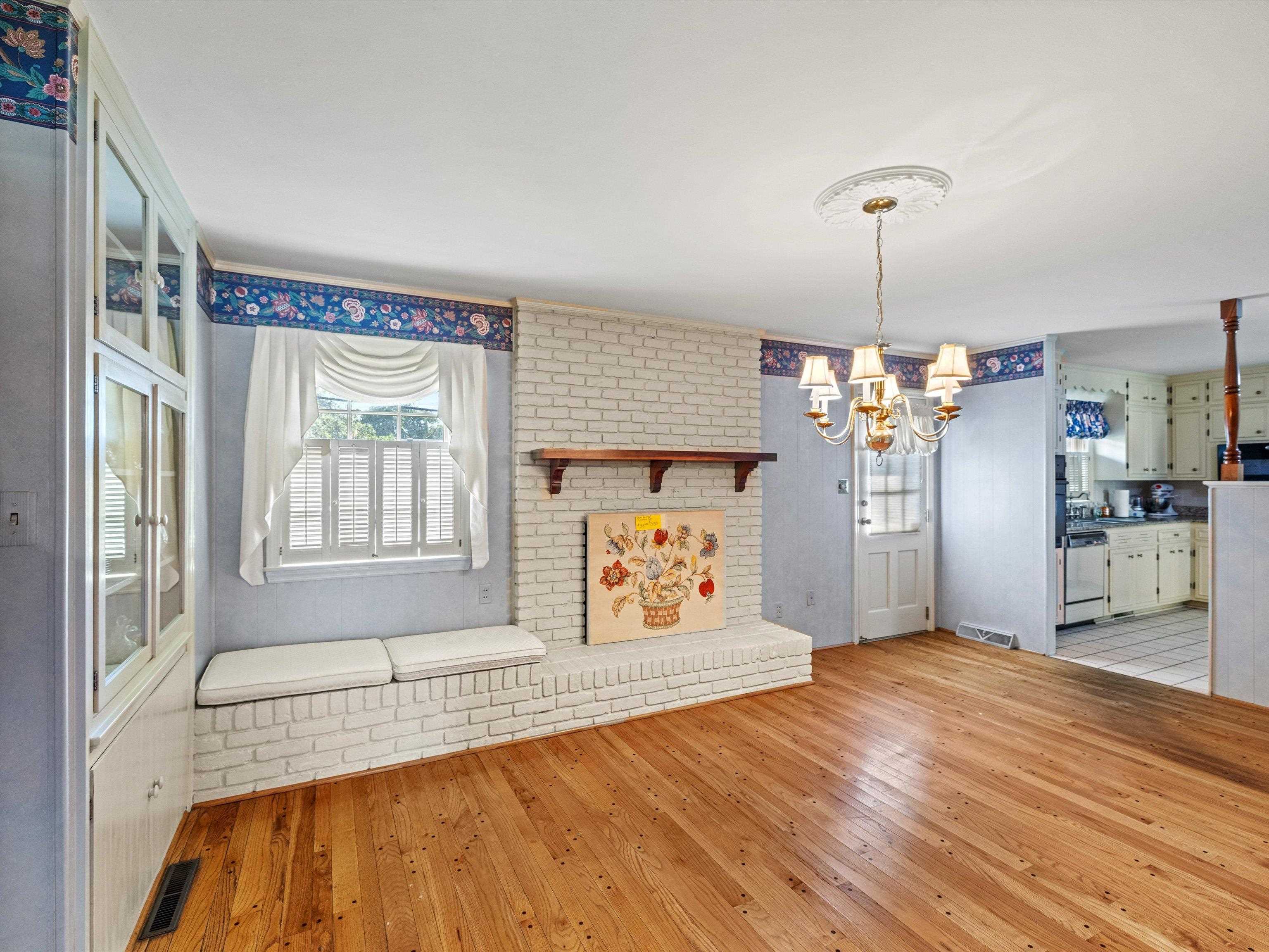 2439 Spencer Drive, Owensboro, Kentucky 42301, 3 Bedrooms Bedrooms, ,2 BathroomsBathrooms,Single Family Residence,For Sale,Spencer Drive,90582