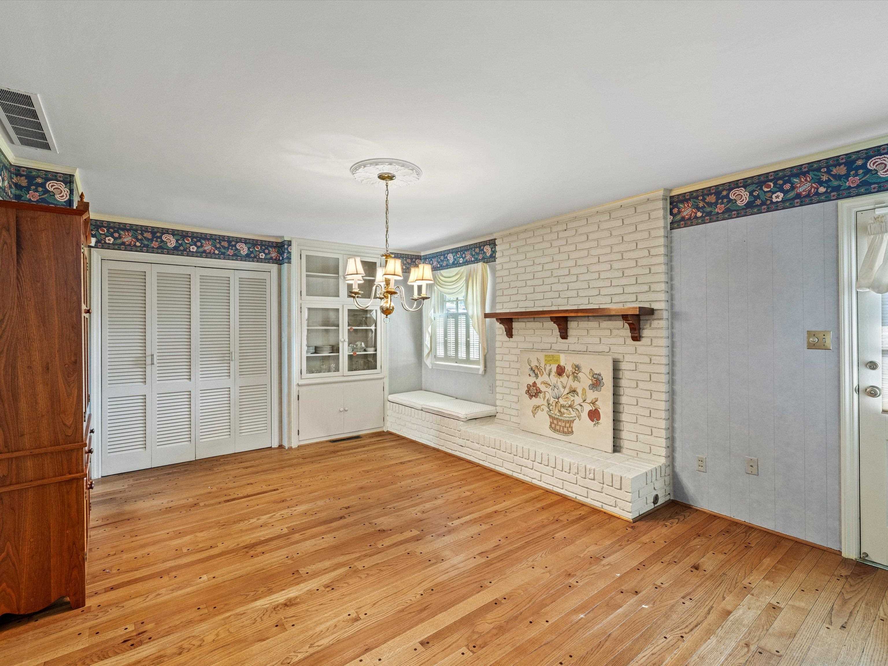 2439 Spencer Drive, Owensboro, Kentucky 42301, 3 Bedrooms Bedrooms, ,2 BathroomsBathrooms,Single Family Residence,For Sale,Spencer Drive,90582