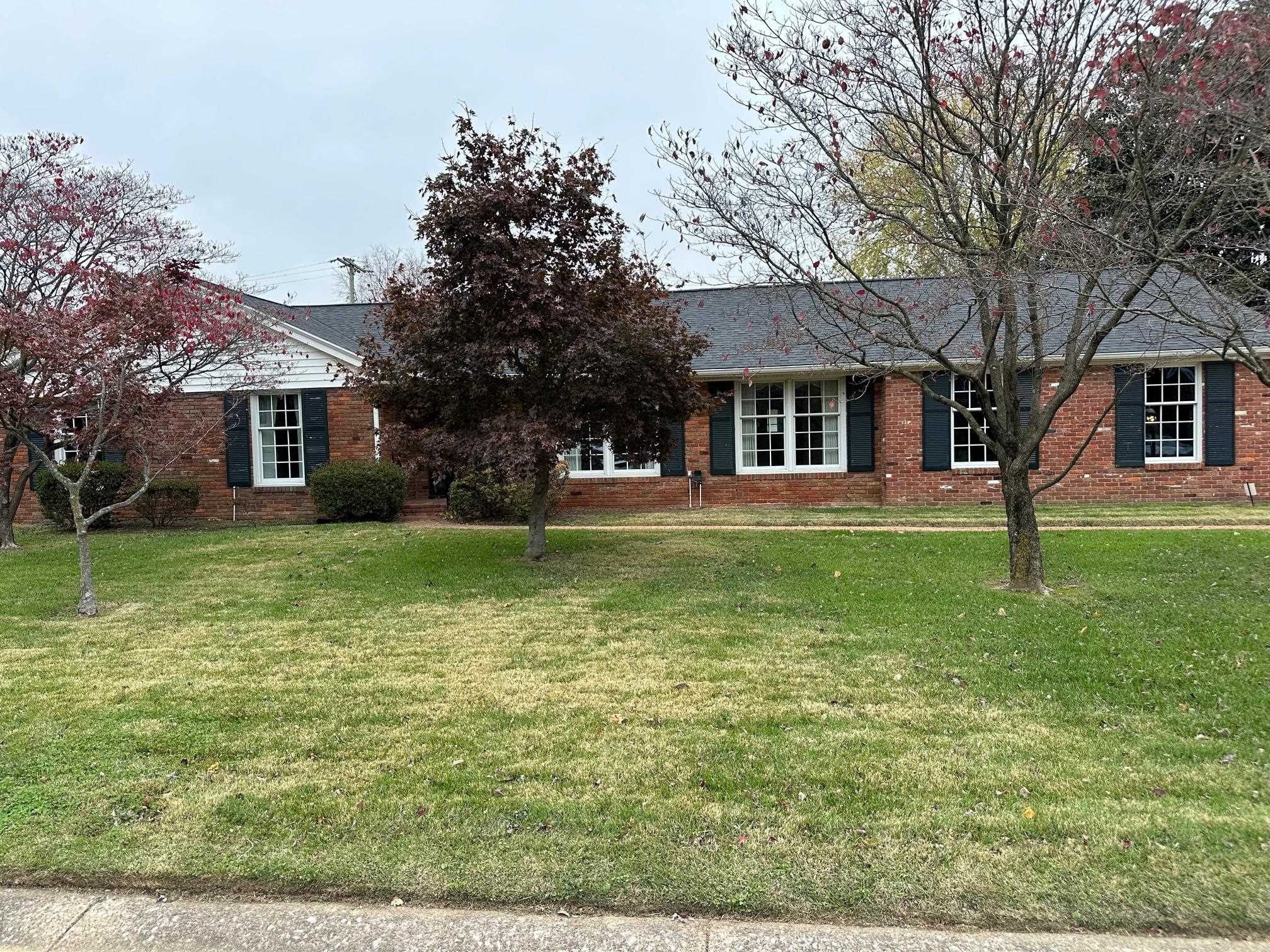 2439 Spencer Drive, Owensboro, Kentucky 42301, 3 Bedrooms Bedrooms, ,2 BathroomsBathrooms,Single Family Residence,For Sale,Spencer Drive,90582