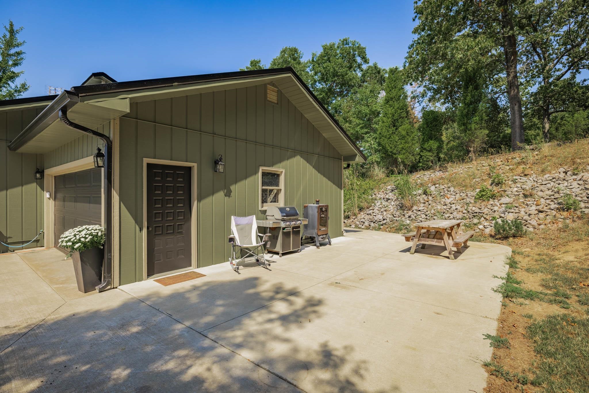 172 Truman Young Road, Hawesville, Kentucky 42348-172, 3 Bedrooms Bedrooms, ,2 BathroomsBathrooms,Single Family Residence,For Sale,Truman Young Road,90585
