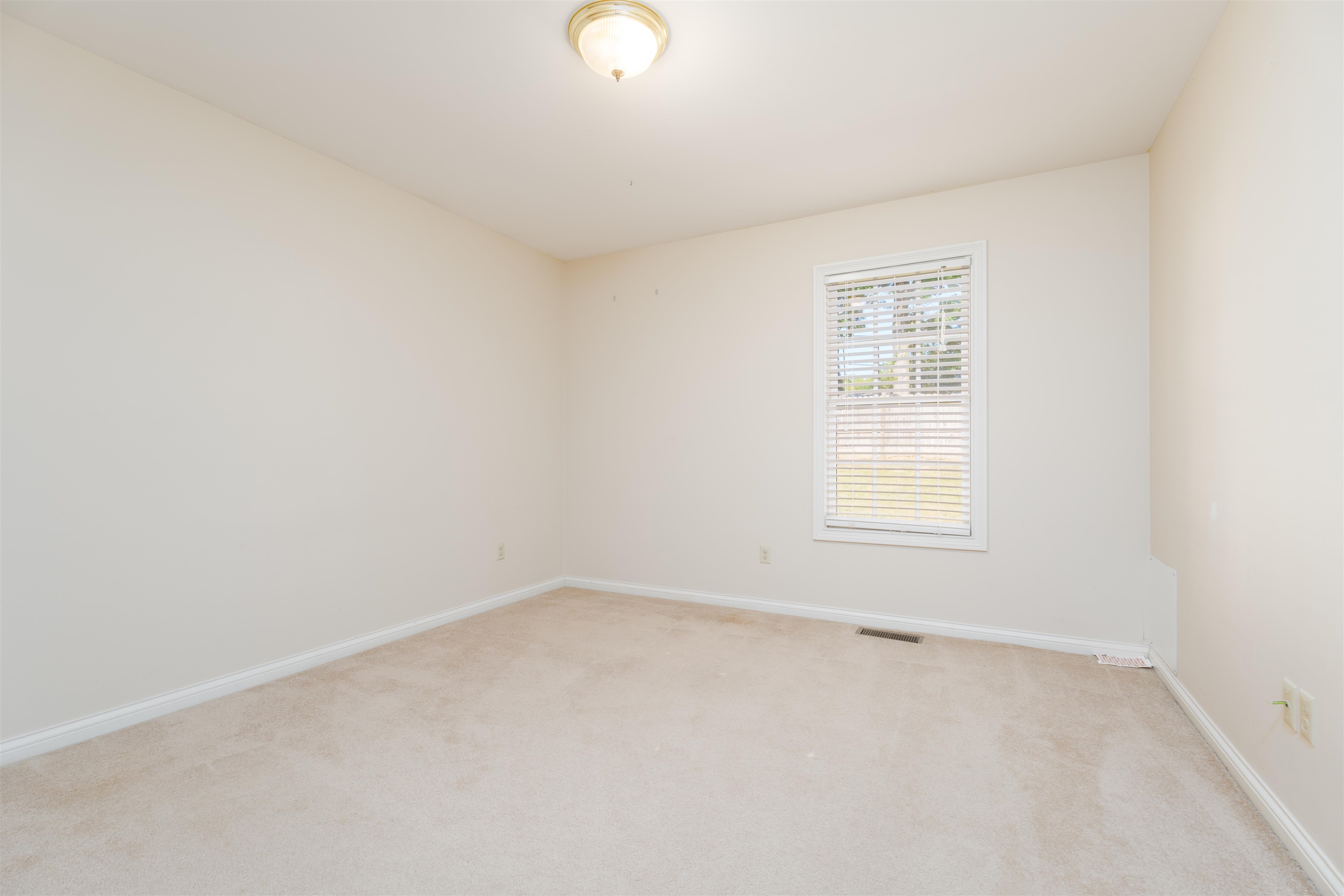 4325 Brookhill Drive, Owensboro, Kentucky 42303, 3 Bedrooms Bedrooms, ,2 BathroomsBathrooms,Single Family Residence,For Sale,Brookhill Drive,90586