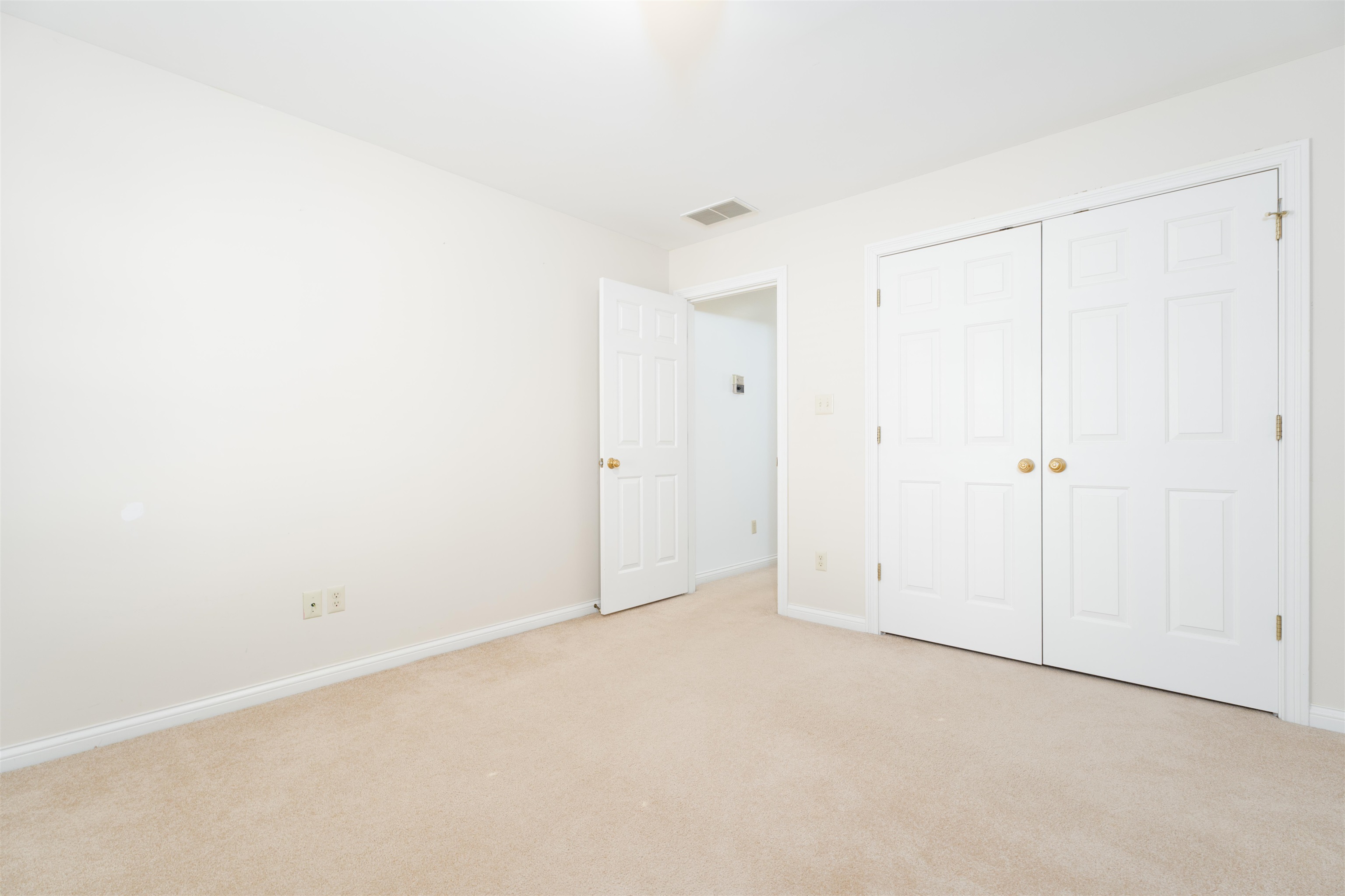 4325 Brookhill Drive, Owensboro, Kentucky 42303, 3 Bedrooms Bedrooms, ,2 BathroomsBathrooms,Single Family Residence,For Sale,Brookhill Drive,90586