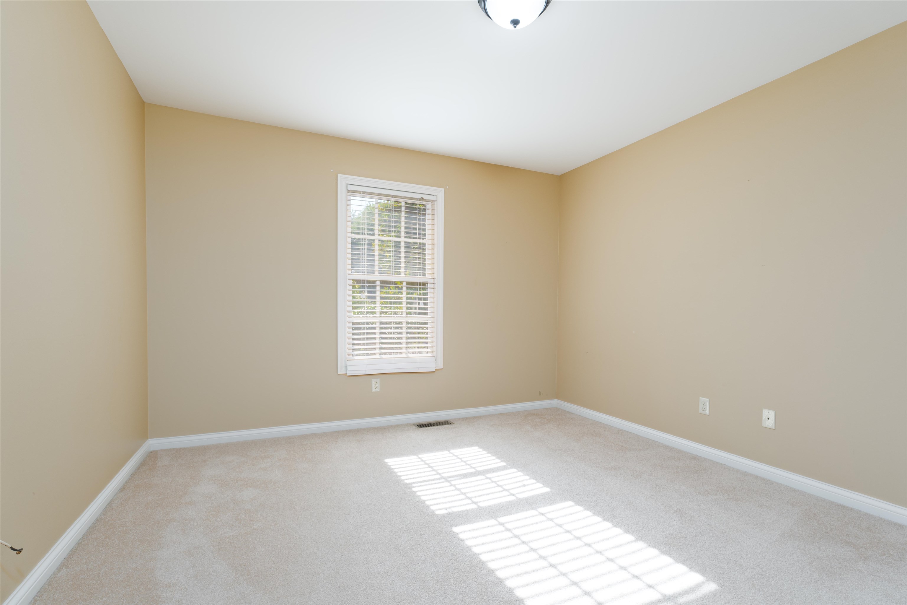 4325 Brookhill Drive, Owensboro, Kentucky 42303, 3 Bedrooms Bedrooms, ,2 BathroomsBathrooms,Single Family Residence,For Sale,Brookhill Drive,90586