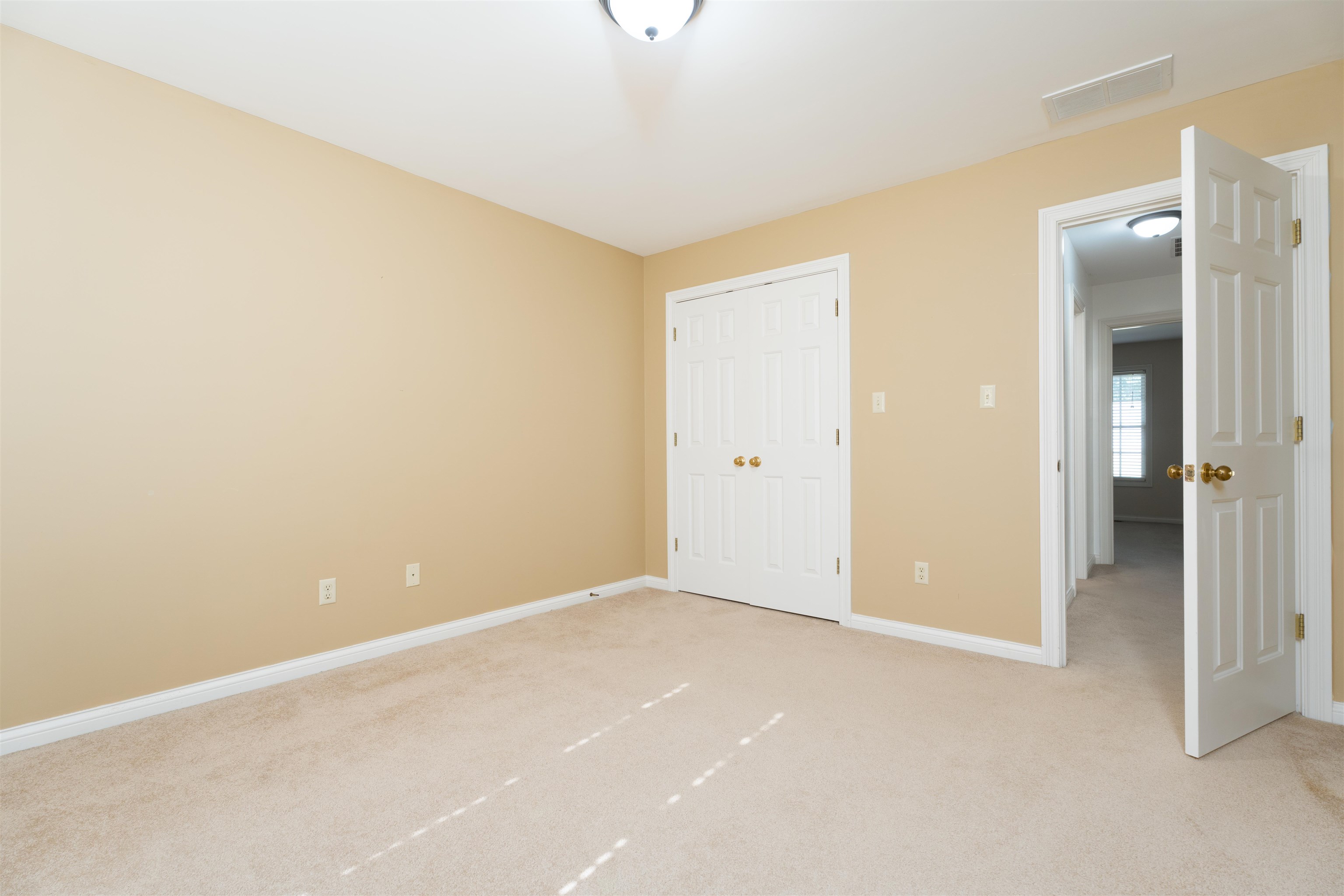 4325 Brookhill Drive, Owensboro, Kentucky 42303, 3 Bedrooms Bedrooms, ,2 BathroomsBathrooms,Single Family Residence,For Sale,Brookhill Drive,90586