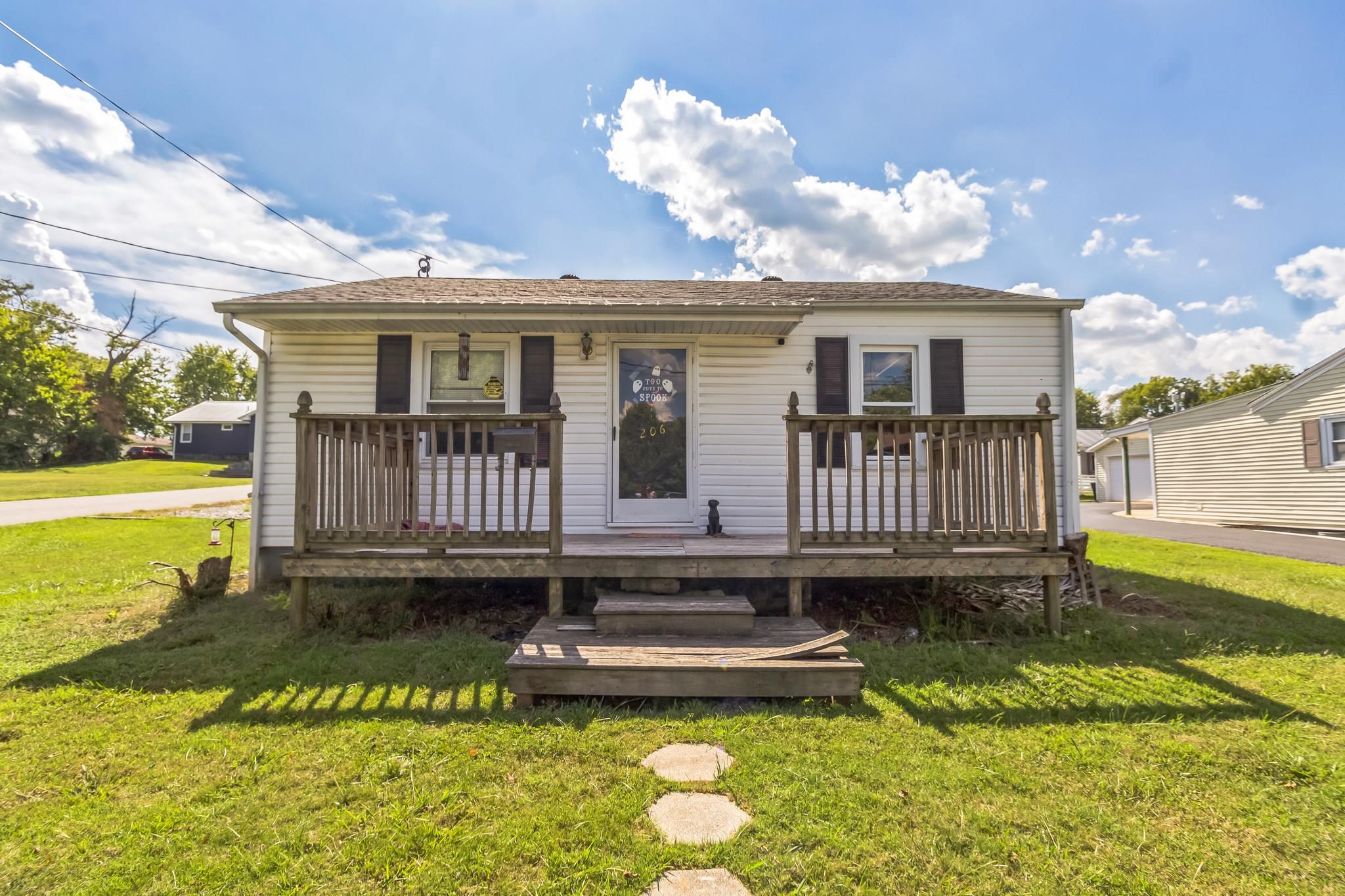 206 Pitman Ave, Other, Kentucky 42718, 3 Bedrooms Bedrooms, ,1 BathroomBathrooms,Single Family Residence,For Sale,Pitman Ave,90590