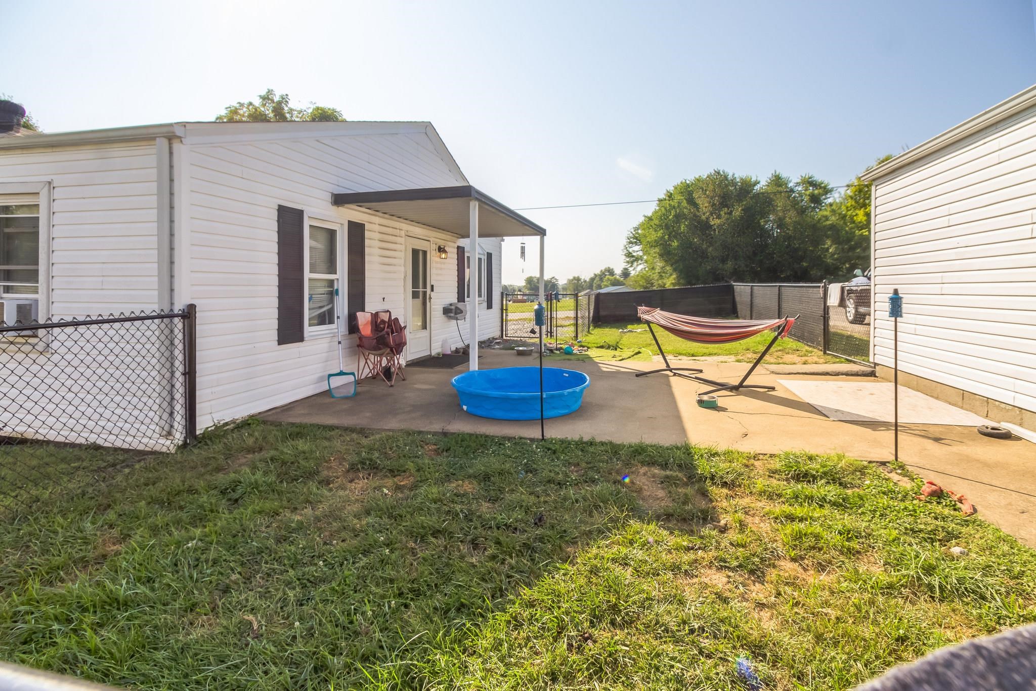 206 Pitman Ave, Other, Kentucky 42718, 3 Bedrooms Bedrooms, ,1 BathroomBathrooms,Single Family Residence,For Sale,Pitman Ave,90590