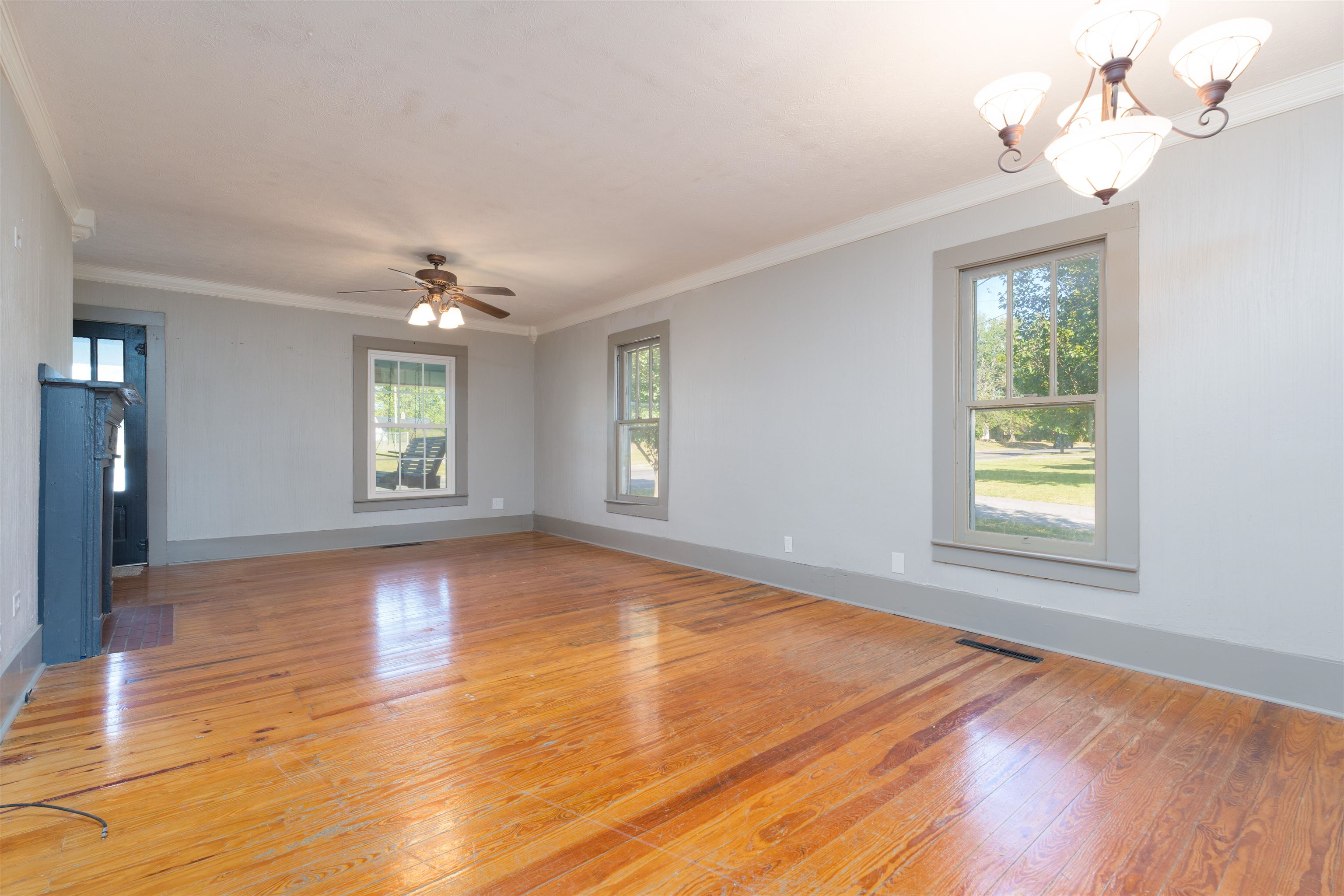 849 Main St, Beaver Dam, Kentucky 42320, 3 Bedrooms Bedrooms, ,1 BathroomBathrooms,Single Family Residence,For Sale,Main St,90593