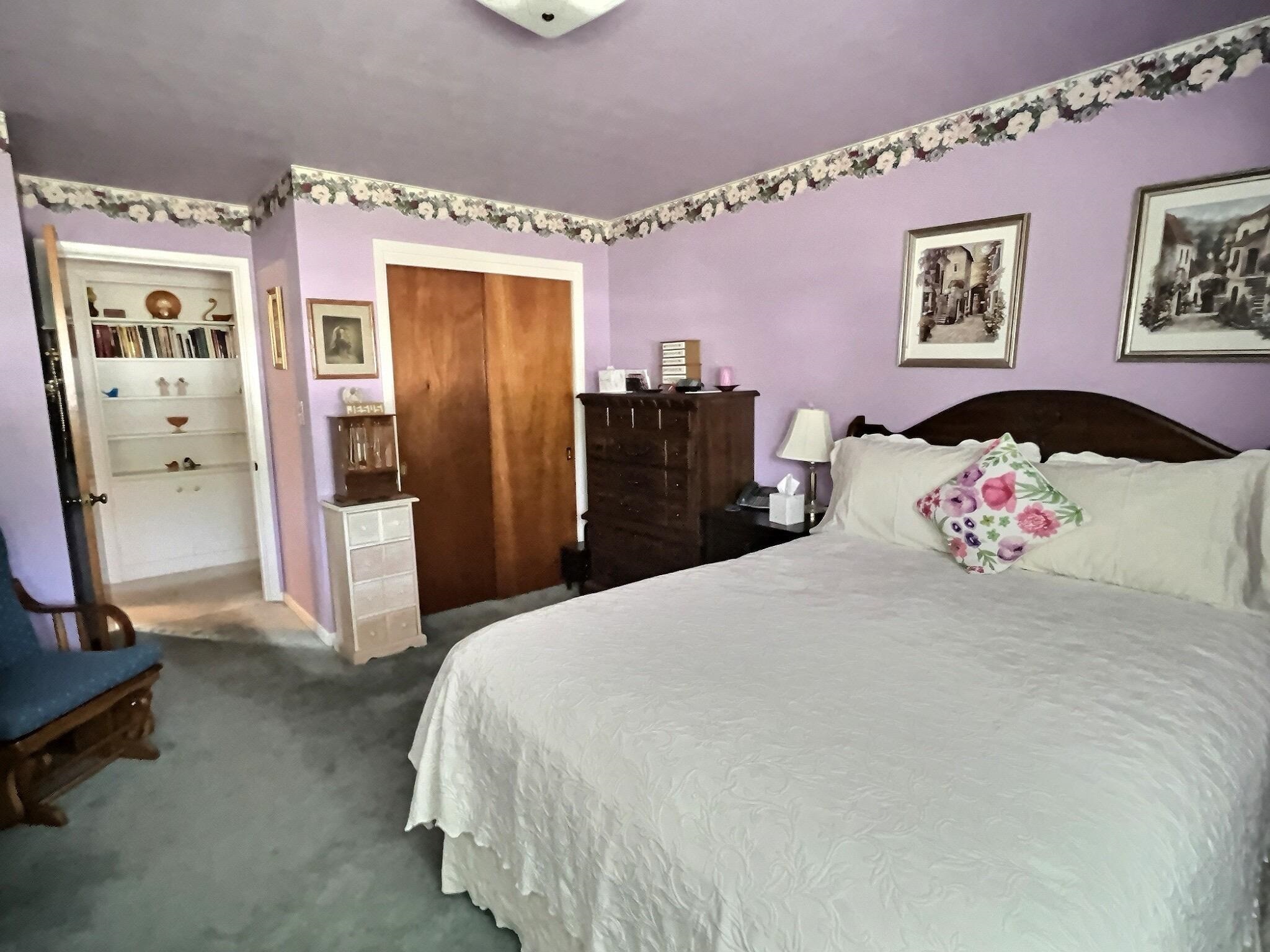 1422 Hill Ave, Owensboro, Kentucky 42301, 3 Bedrooms Bedrooms, ,1 BathroomBathrooms,Single Family Residence,For Sale,Hill Ave,90597