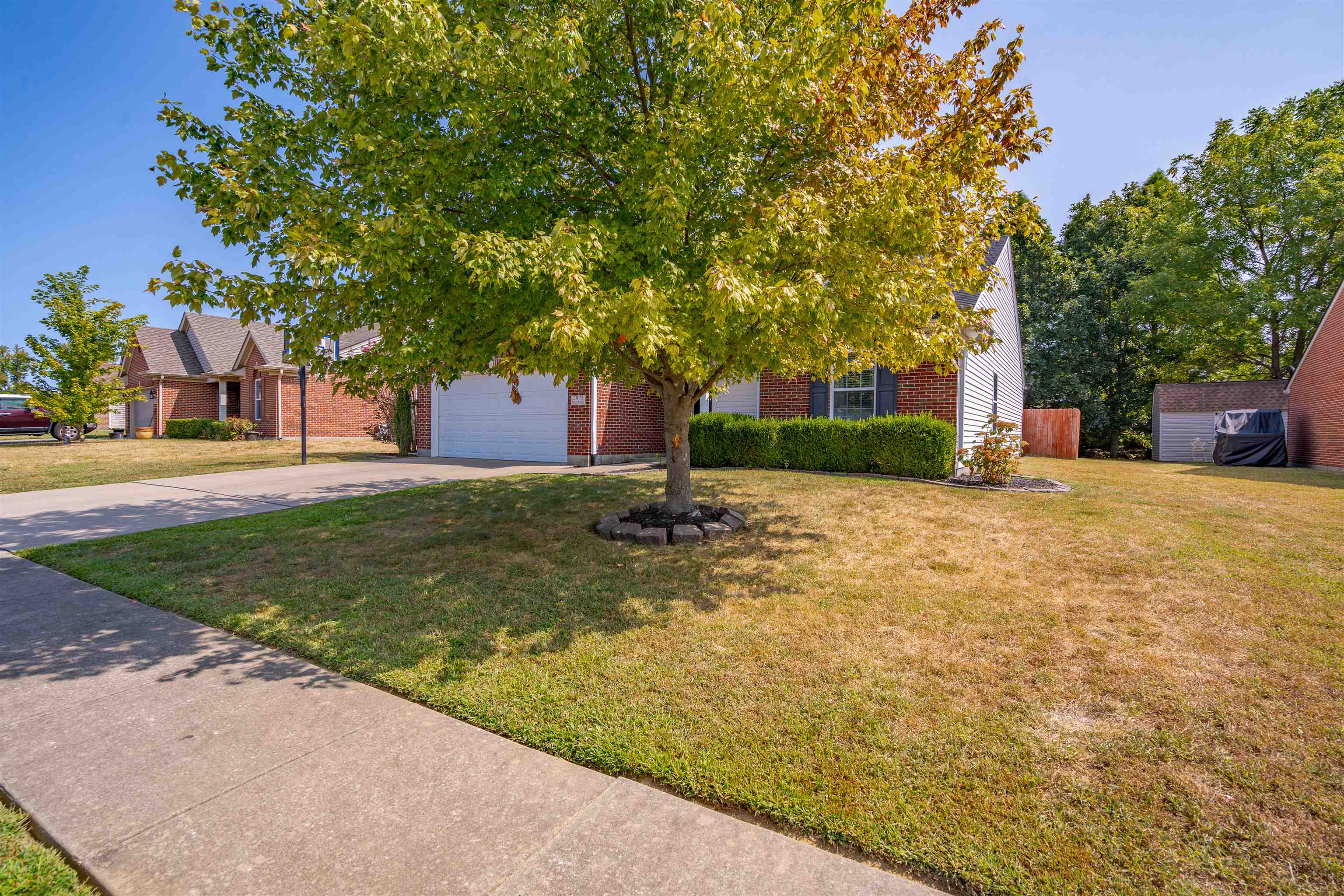 2875 Trails Way, Owensboro, Kentucky 42303, 3 Bedrooms Bedrooms, ,2 BathroomsBathrooms,Single Family Residence,For Sale,Trails Way,90598