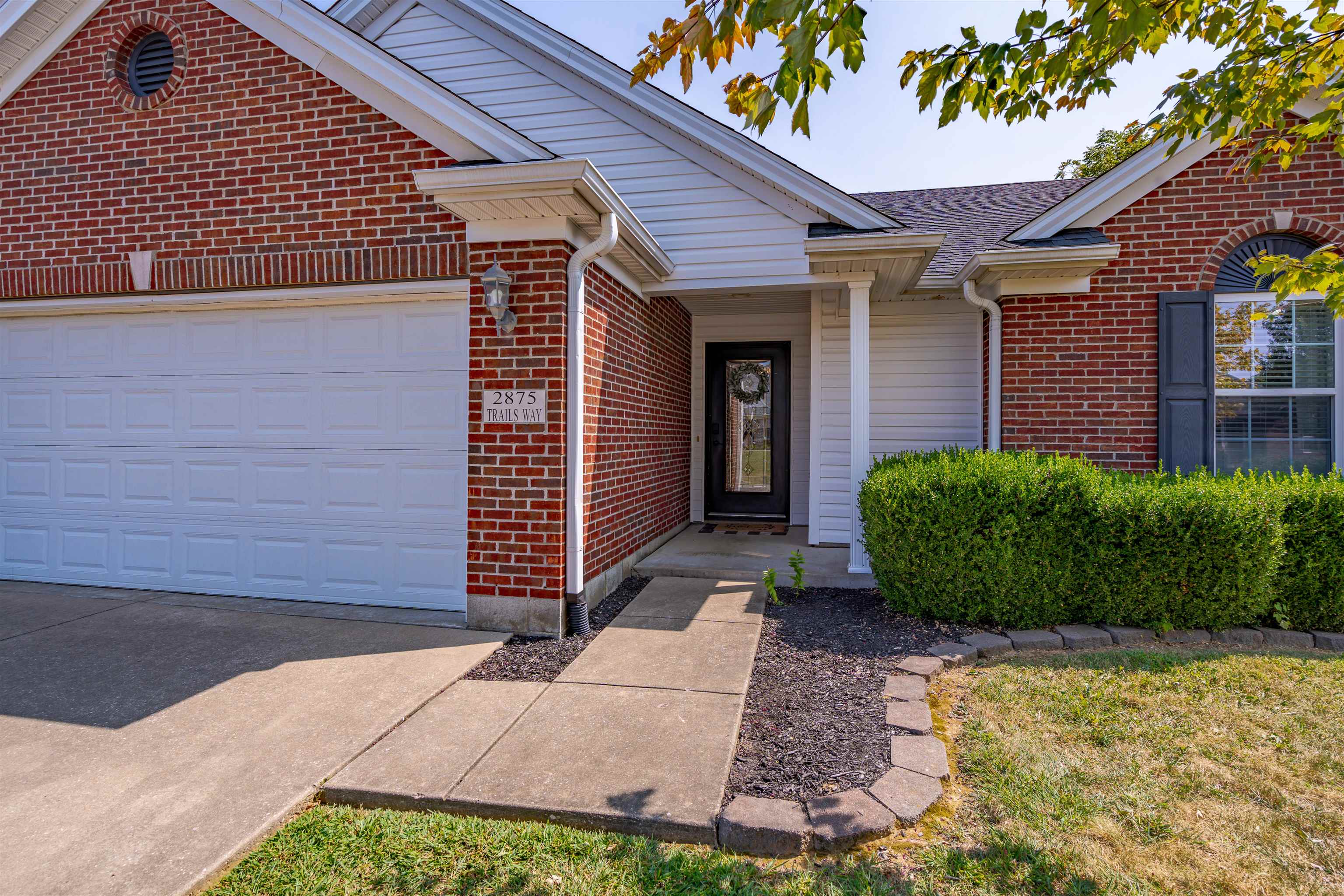 2875 Trails Way, Owensboro, Kentucky 42303, 3 Bedrooms Bedrooms, ,2 BathroomsBathrooms,Single Family Residence,For Sale,Trails Way,90598