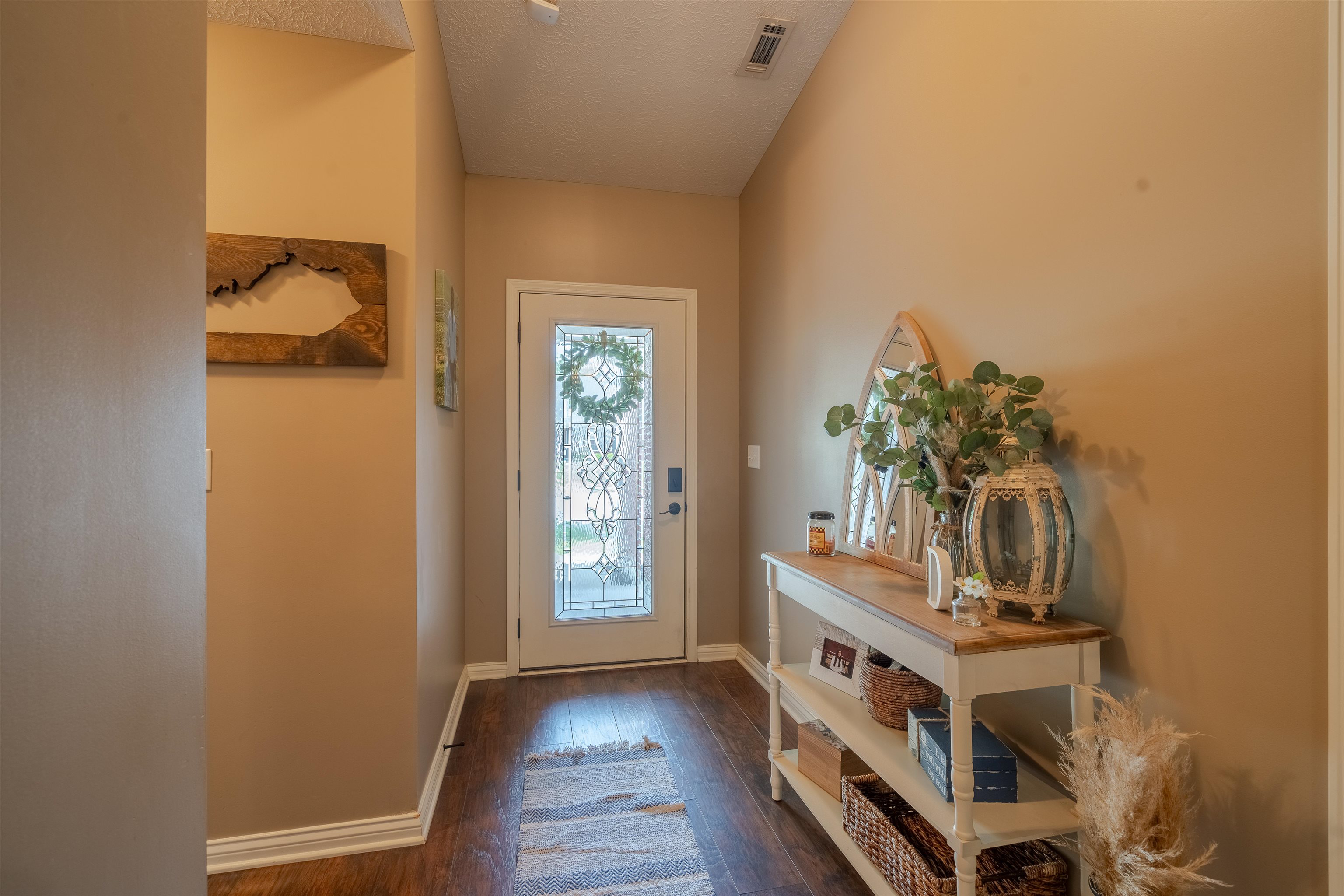 2875 Trails Way, Owensboro, Kentucky 42303, 3 Bedrooms Bedrooms, ,2 BathroomsBathrooms,Single Family Residence,For Sale,Trails Way,90598