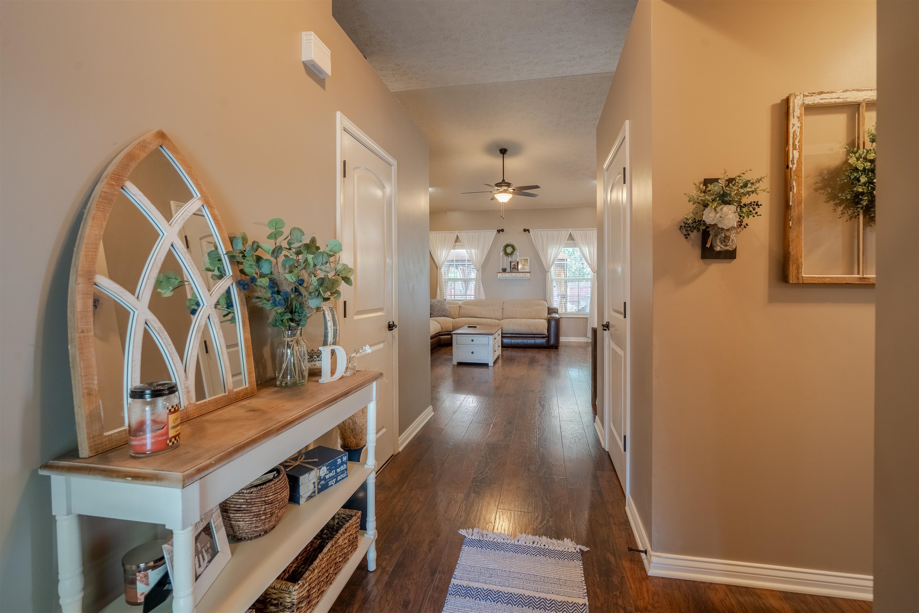 2875 Trails Way, Owensboro, Kentucky 42303, 3 Bedrooms Bedrooms, ,2 BathroomsBathrooms,Single Family Residence,For Sale,Trails Way,90598