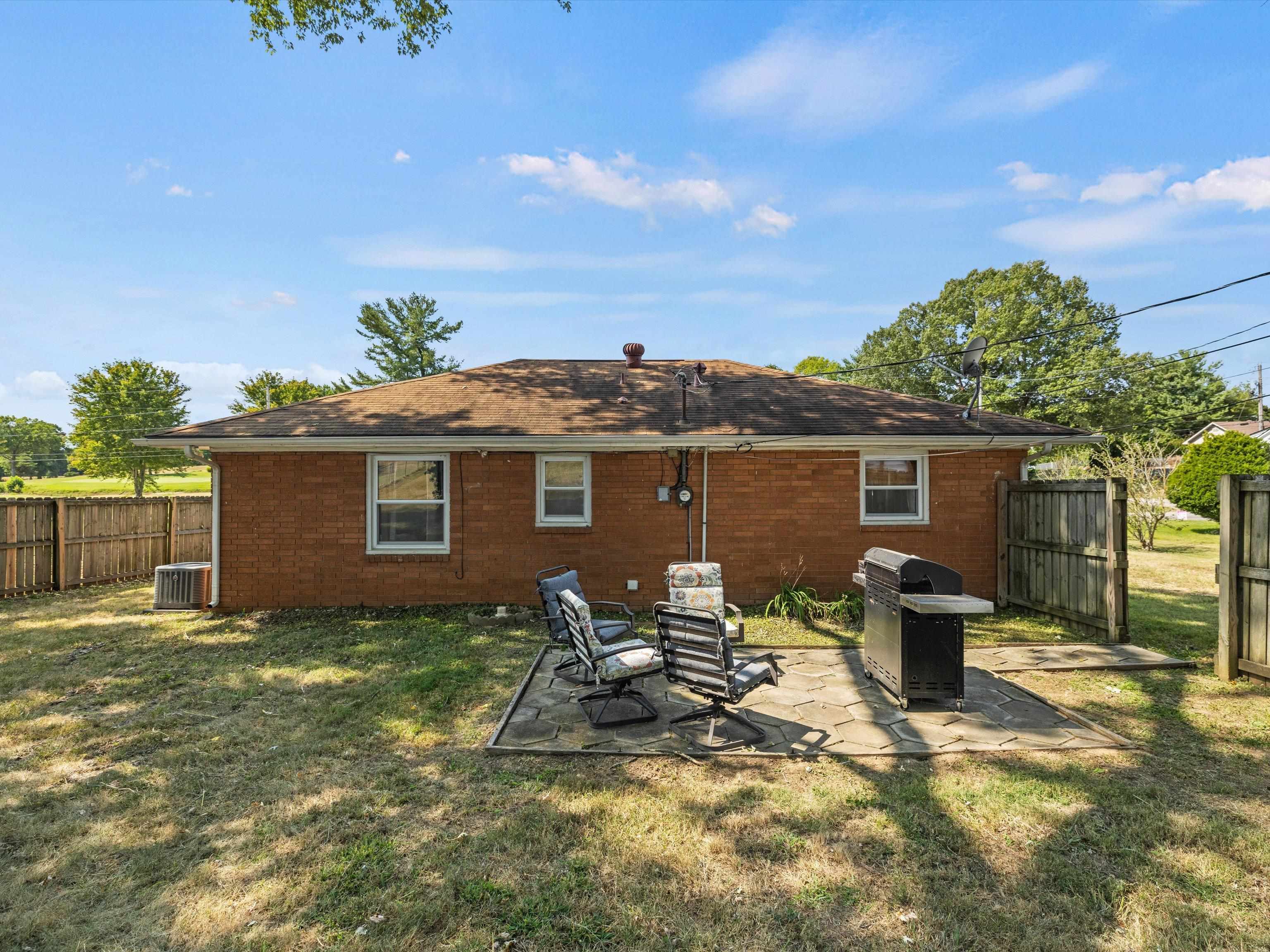 5061 Millers Mill Rd, Owensboro, Kentucky 42301, 3 Bedrooms Bedrooms, ,1 BathroomBathrooms,Single Family Residence,For Sale,Millers Mill Rd,90601