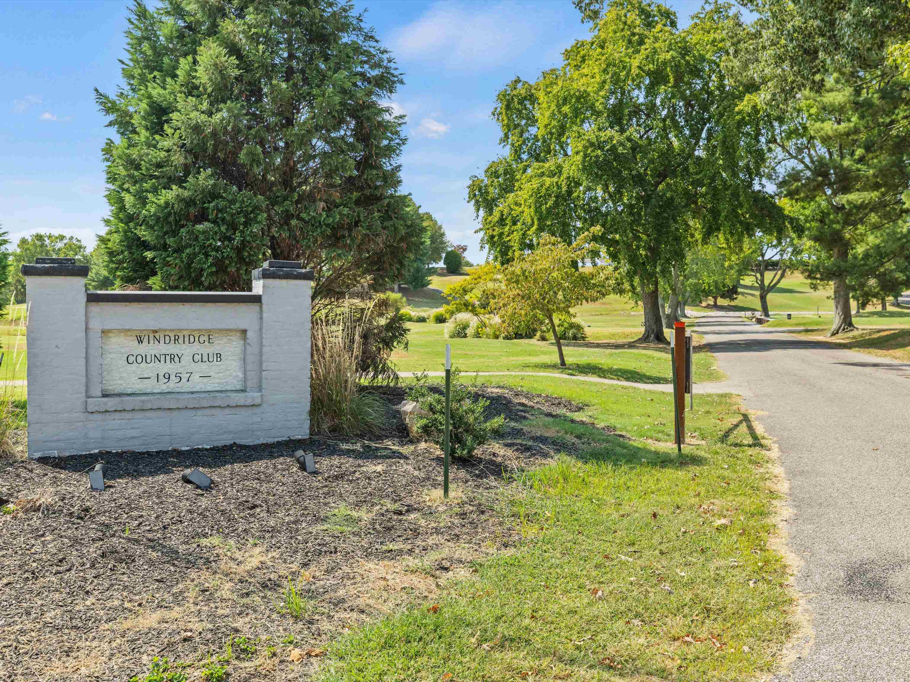 5061 Millers Mill Rd, Owensboro, Kentucky 42301, 3 Bedrooms Bedrooms, ,1 BathroomBathrooms,Single Family Residence,For Sale,Millers Mill Rd,90601