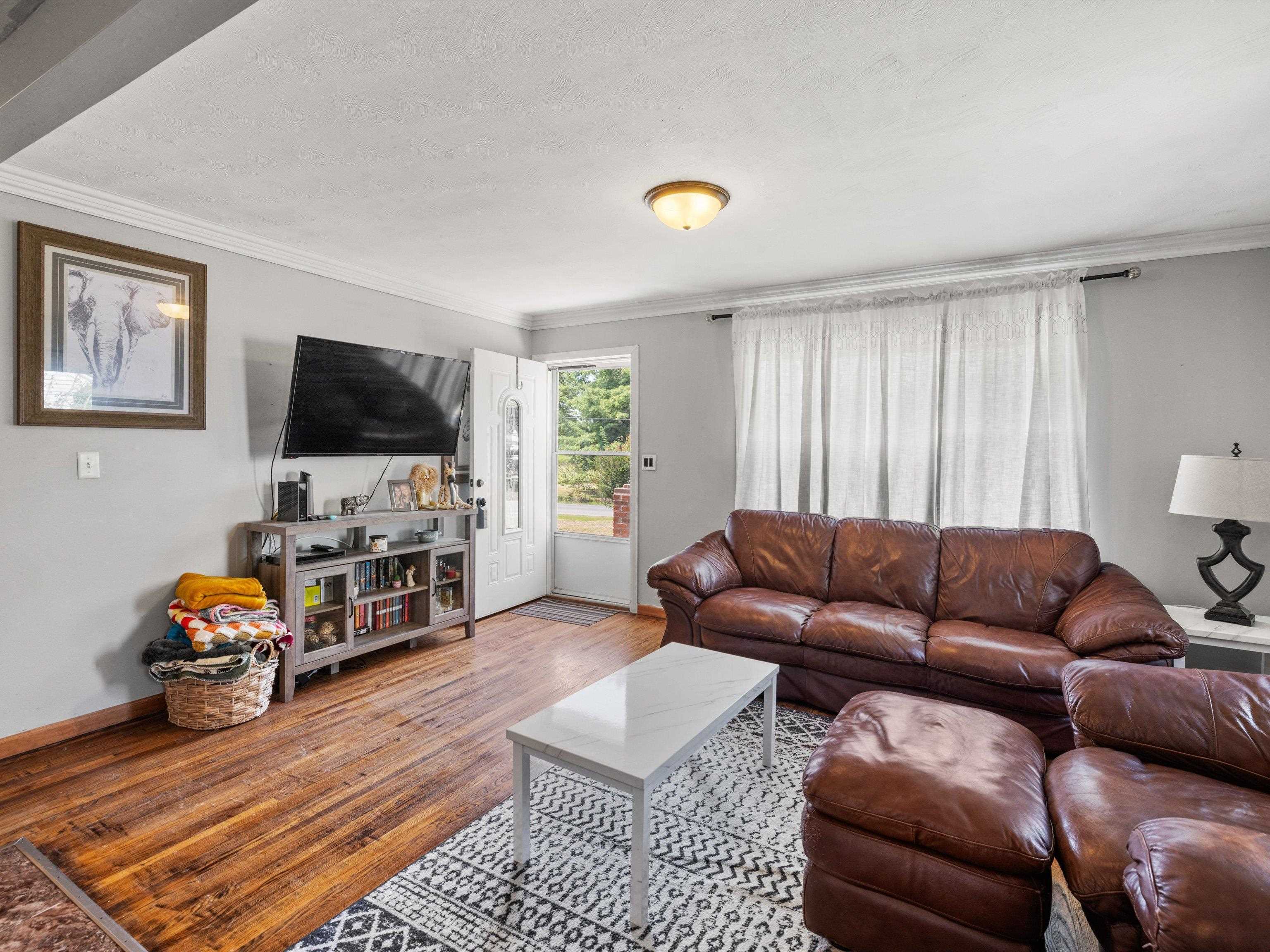 5061 Millers Mill Rd, Owensboro, Kentucky 42301, 3 Bedrooms Bedrooms, ,1 BathroomBathrooms,Single Family Residence,For Sale,Millers Mill Rd,90601