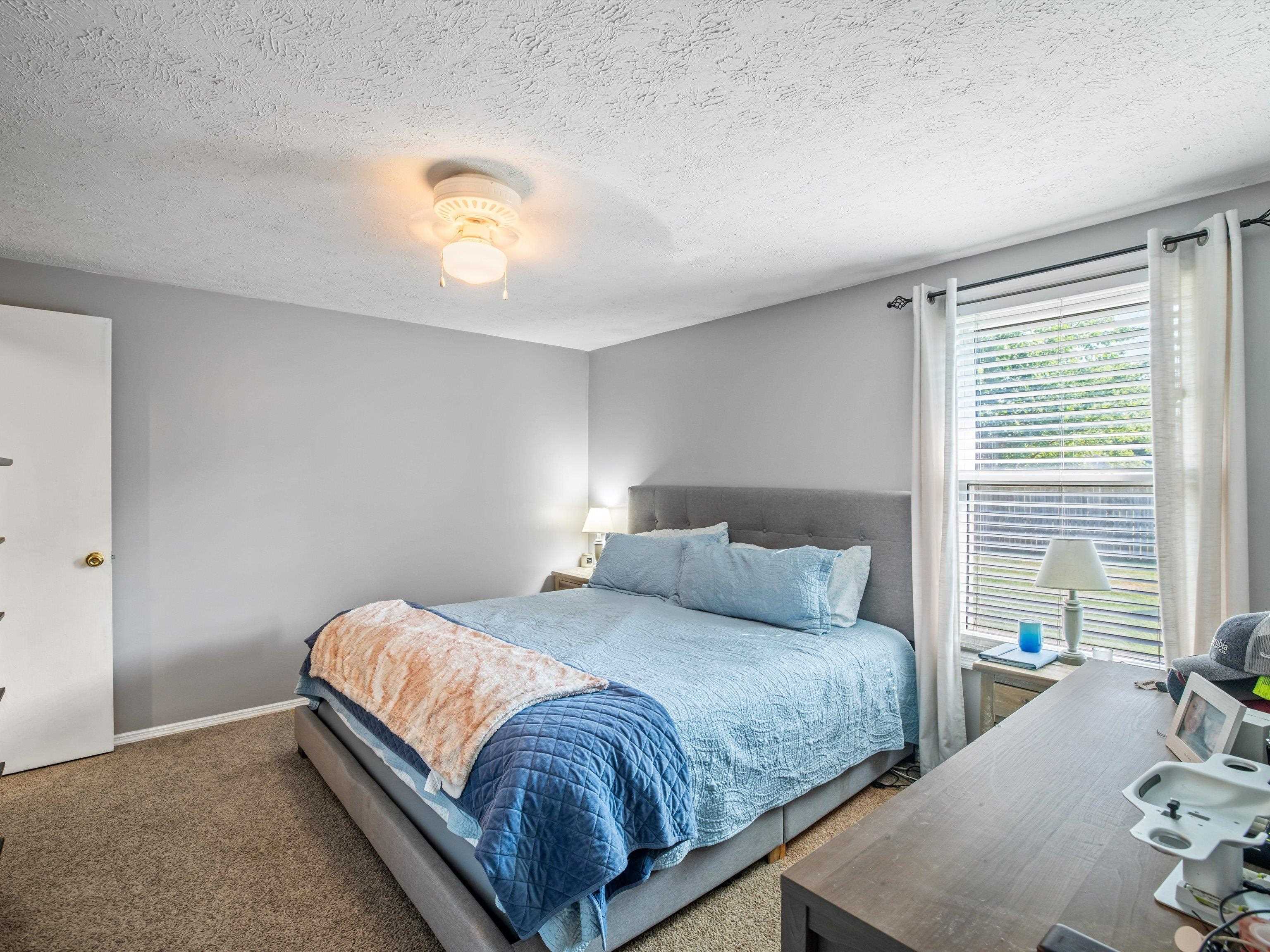 2412 Strickland Dr., Owensboro, Kentucky 42301, 2 Bedrooms Bedrooms, ,1 BathroomBathrooms,Single Family Residence,For Sale,Strickland Dr.,90604