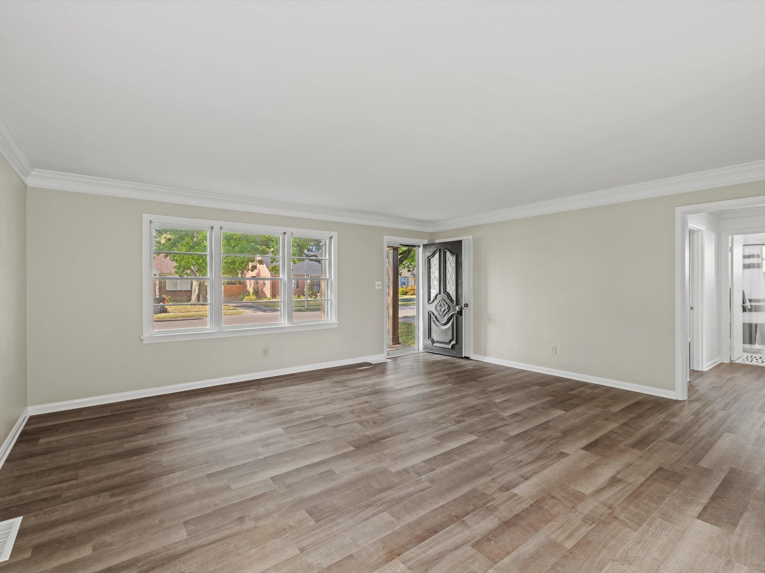 2007 Westview Drive, Owensboro, Kentucky 42301, 3 Bedrooms Bedrooms, ,2 BathroomsBathrooms,Single Family Residence,For Sale,Westview Drive,90607