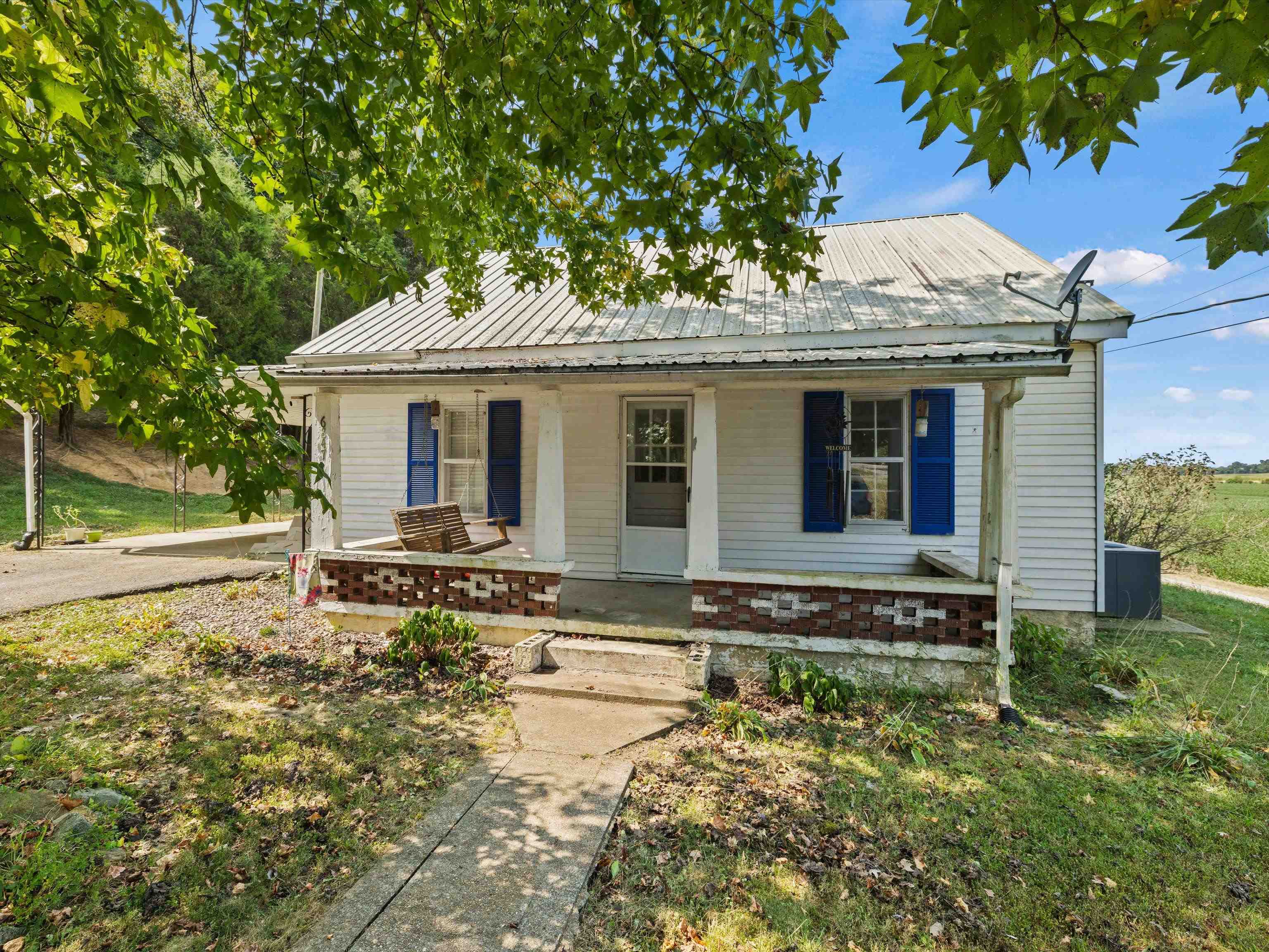 6847 US Highway 231, Hartford, Kentucky 42347, 4 Bedrooms Bedrooms, ,2 BathroomsBathrooms,Single Family Residence,For Sale,US Highway 231,90610