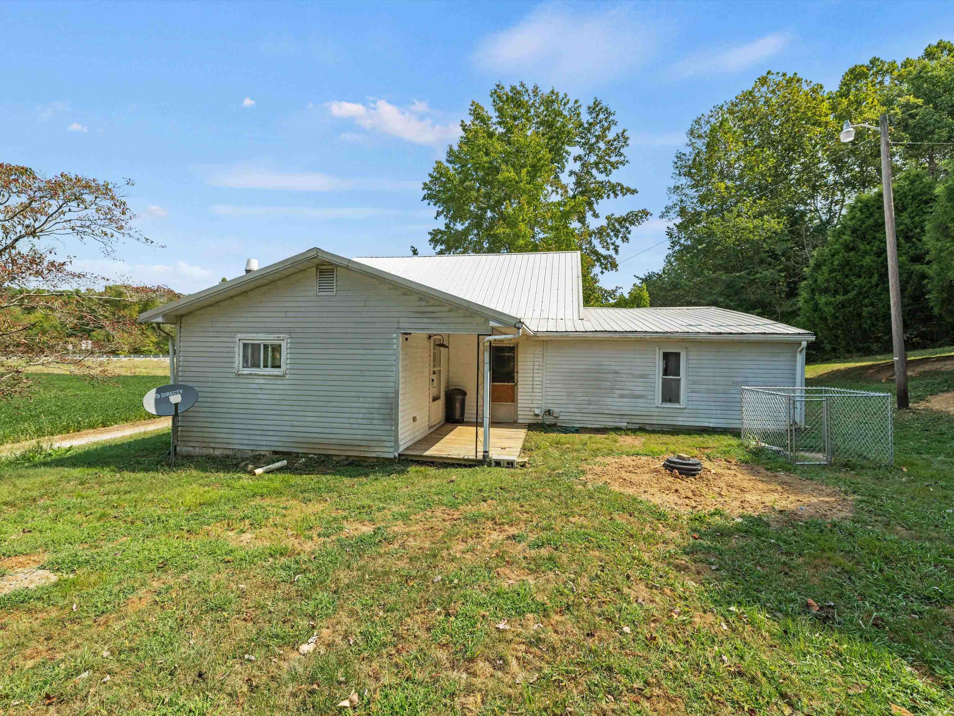 6847 US Highway 231, Hartford, Kentucky 42347, 4 Bedrooms Bedrooms, ,2 BathroomsBathrooms,Single Family Residence,For Sale,US Highway 231,90610