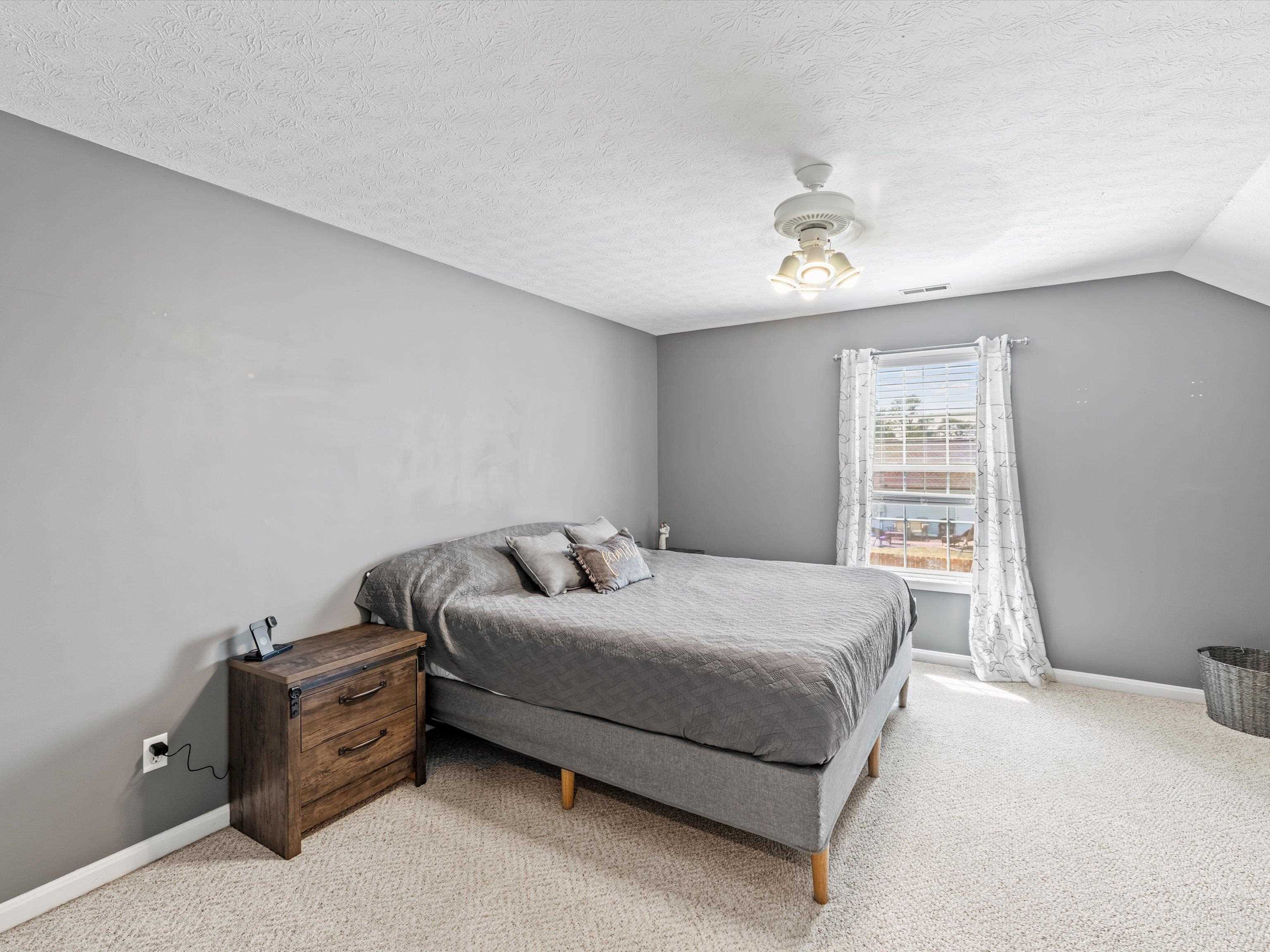 3101 Bridle Way, Owensboro, Kentucky 42303, 3 Bedrooms Bedrooms, ,2 BathroomsBathrooms,Single Family Residence,For Sale,Bridle Way,90611