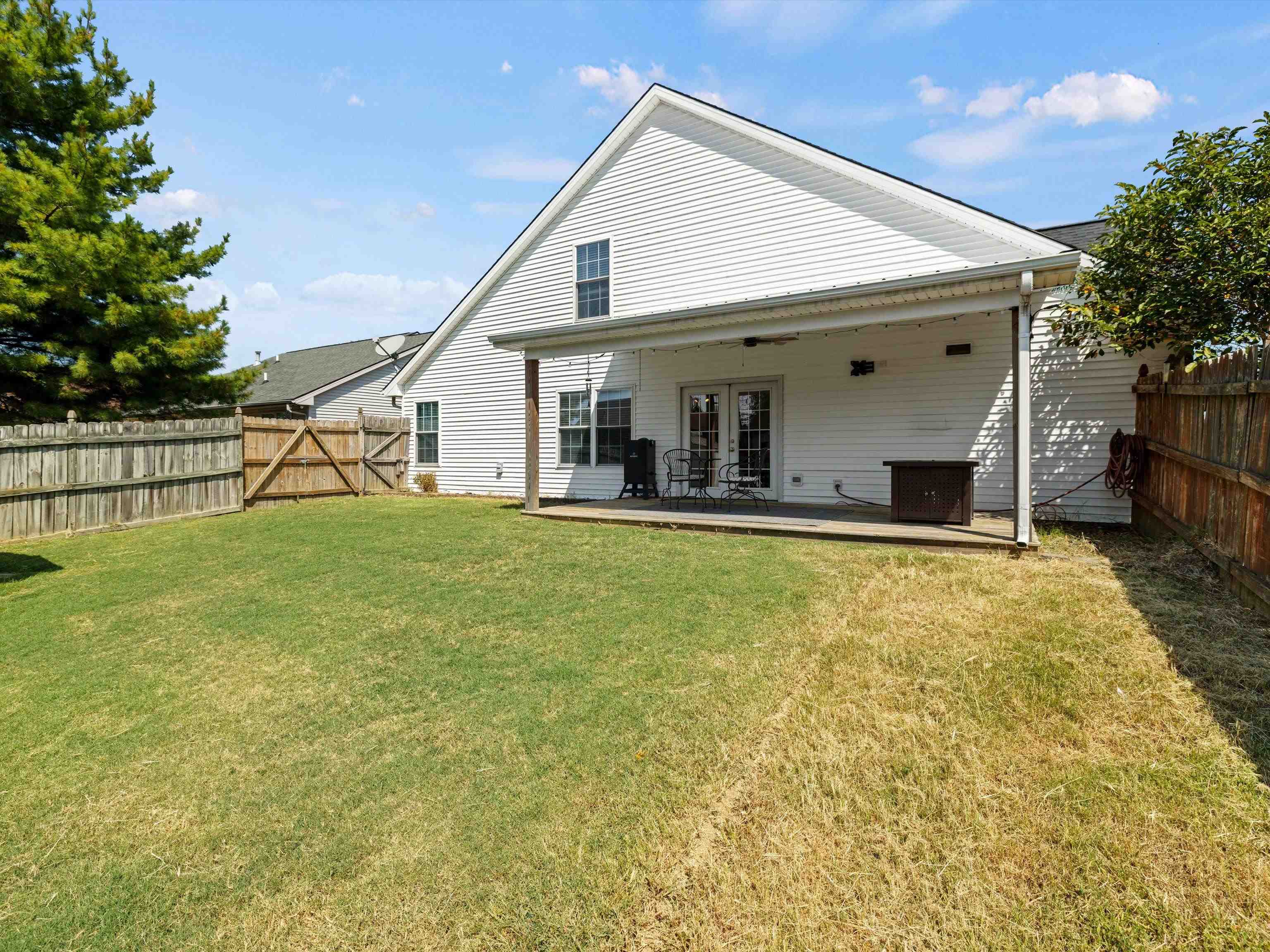 3101 Bridle Way, Owensboro, Kentucky 42303, 3 Bedrooms Bedrooms, ,2 BathroomsBathrooms,Single Family Residence,For Sale,Bridle Way,90611
