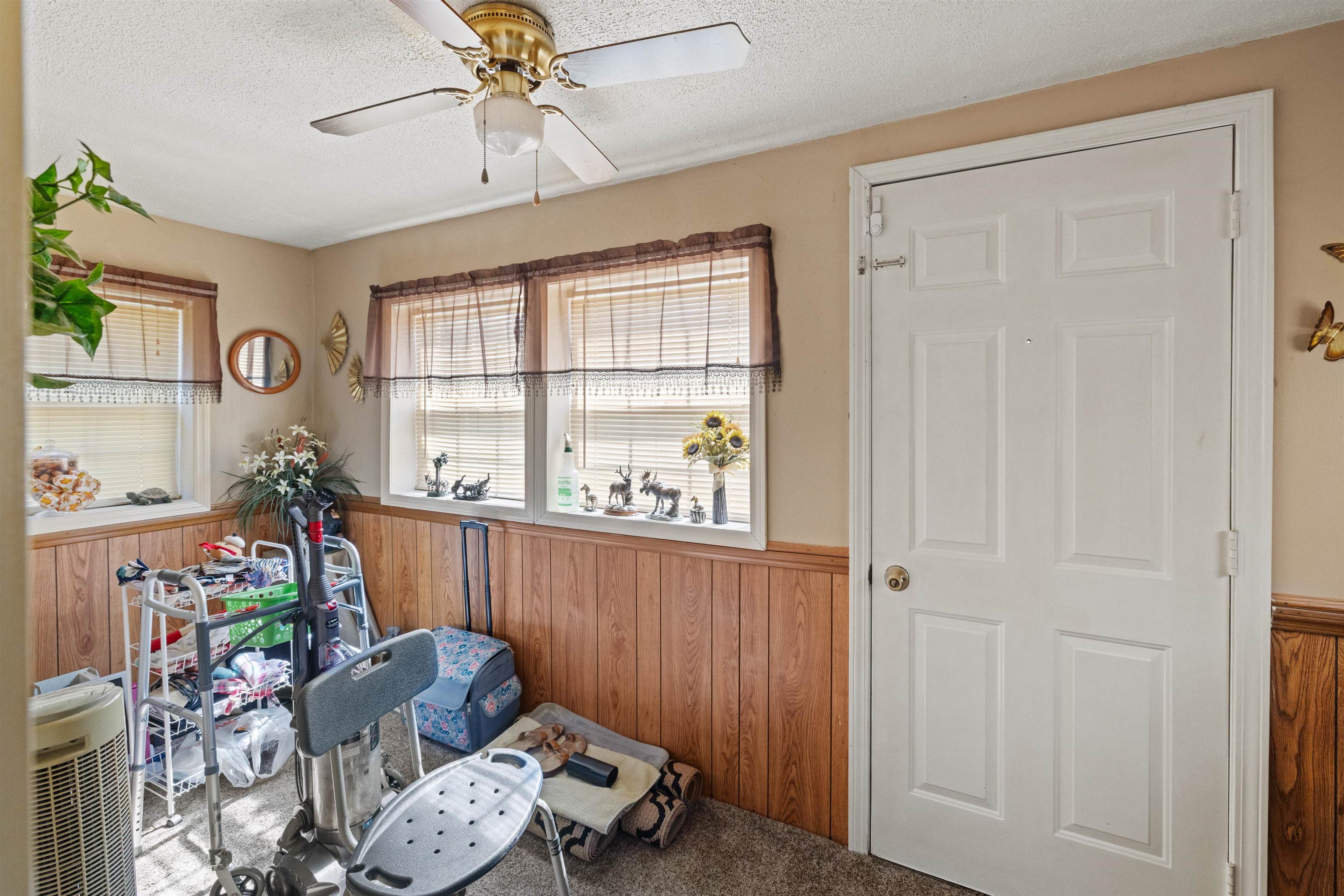 1935 McCulloch Ave, Owensboro, Kentucky 42303, 2 Bedrooms Bedrooms, ,1 BathroomBathrooms,Ranch,For Sale,McCulloch Ave,90616