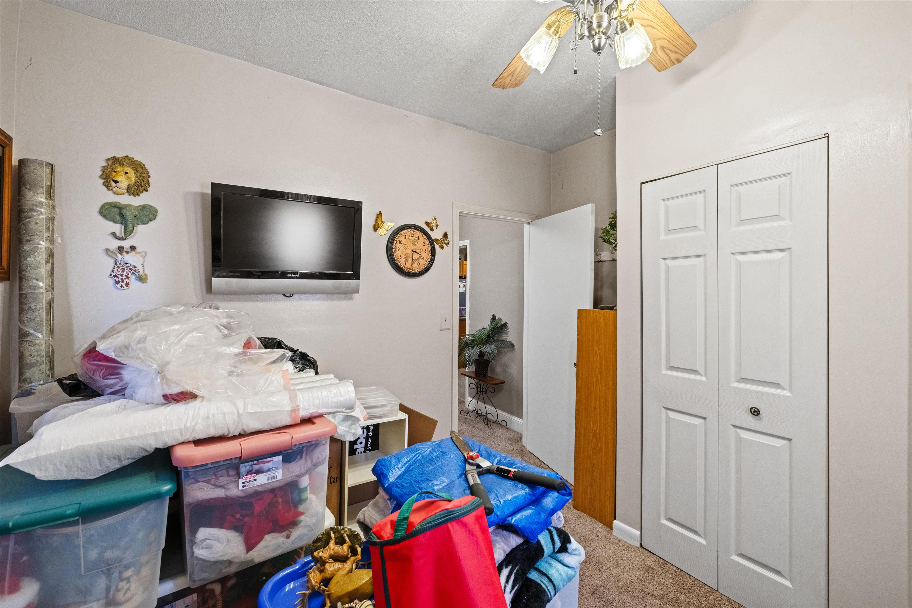1935 McCulloch Ave, Owensboro, Kentucky 42303, 2 Bedrooms Bedrooms, ,1 BathroomBathrooms,Ranch,For Sale,McCulloch Ave,90616