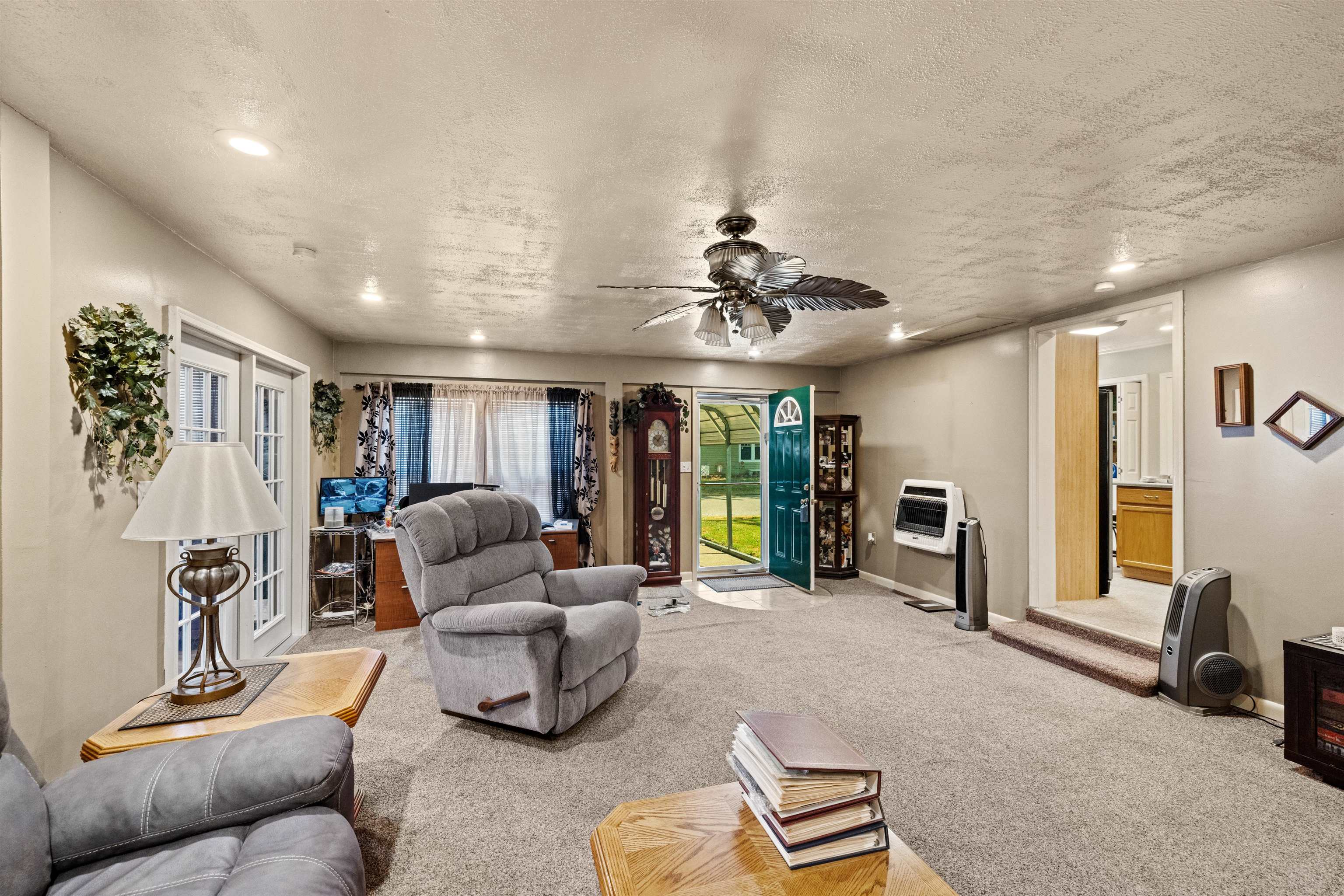 1935 McCulloch Ave, Owensboro, Kentucky 42303, 2 Bedrooms Bedrooms, ,1 BathroomBathrooms,Ranch,For Sale,McCulloch Ave,90616