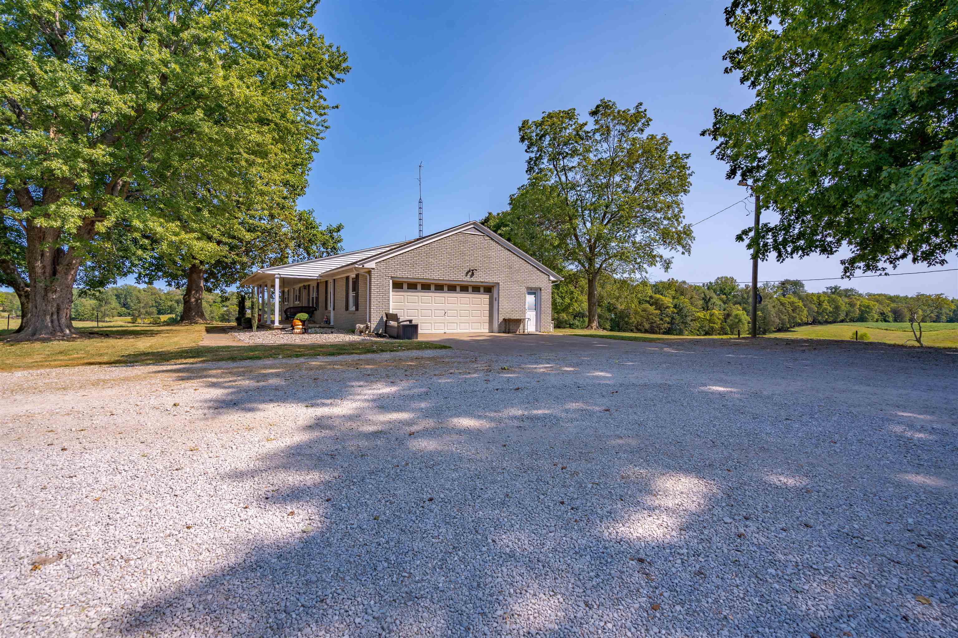 4585 Eureka Road, Rockport, IN, Indiana 47635, 2 Bedrooms Bedrooms, ,2 BathroomsBathrooms,Ranch,For Sale,Eureka Road,90617