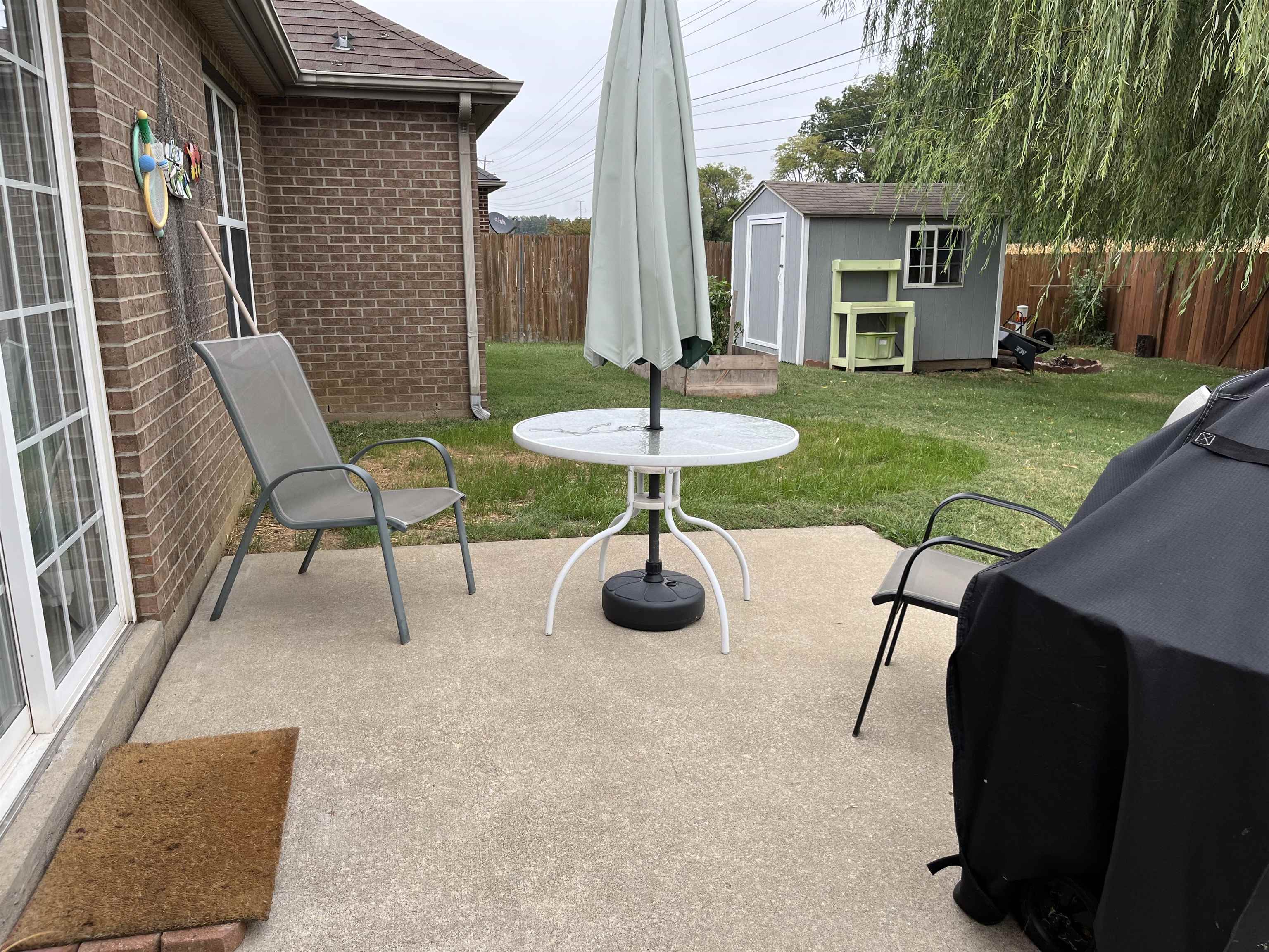 4535 Bernheim Drive, Owensboro, Kentucky 42301, 3 Bedrooms Bedrooms, ,2 BathroomsBathrooms,Single Family Residence,For Sale,Bernheim Drive,90622