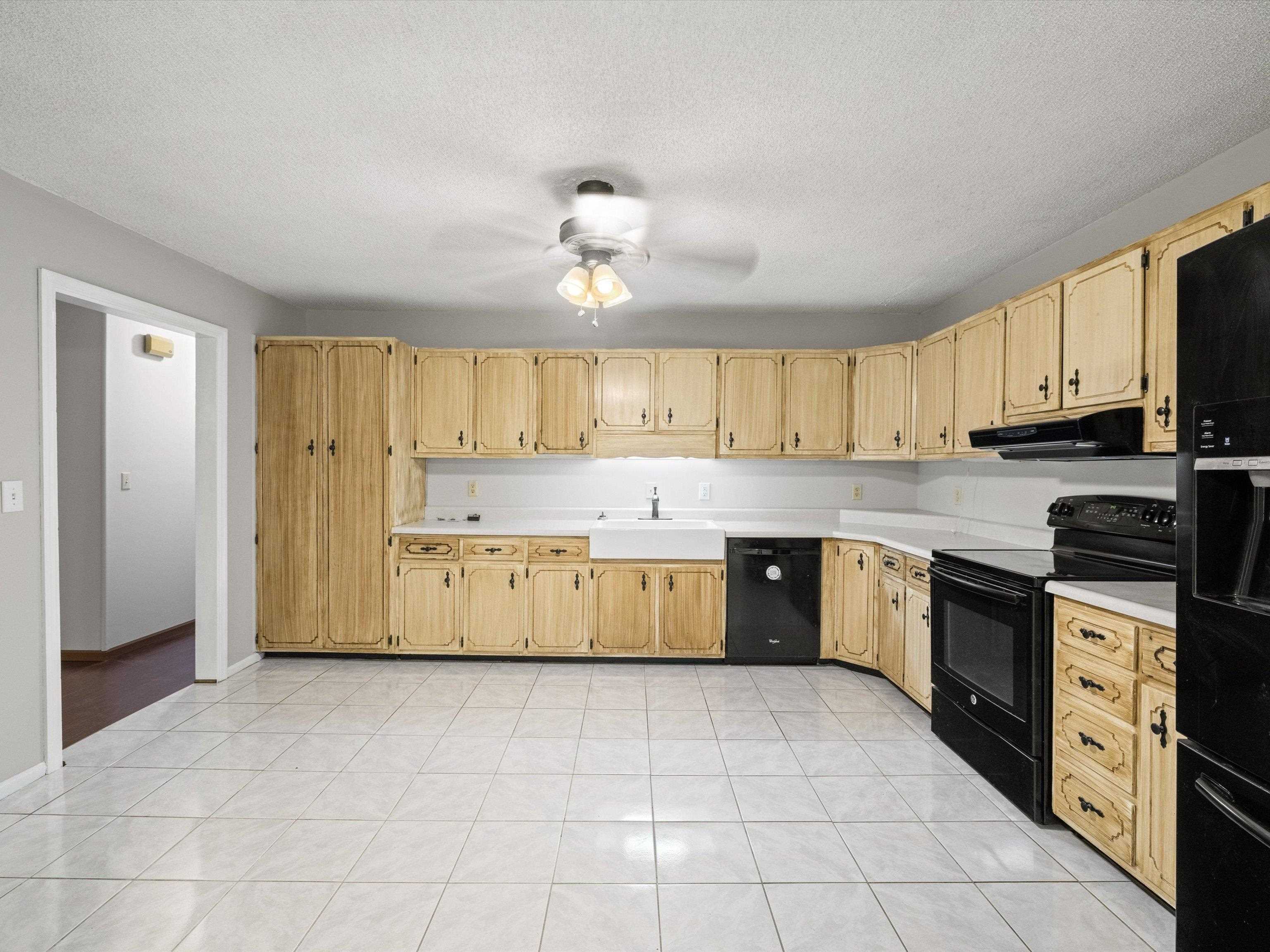 2451 NANNIE BELLE LOOP, Owensboro, Kentucky 42303, 3 Bedrooms Bedrooms, ,2 BathroomsBathrooms,Single Family Residence,For Sale,NANNIE BELLE LOOP,90623