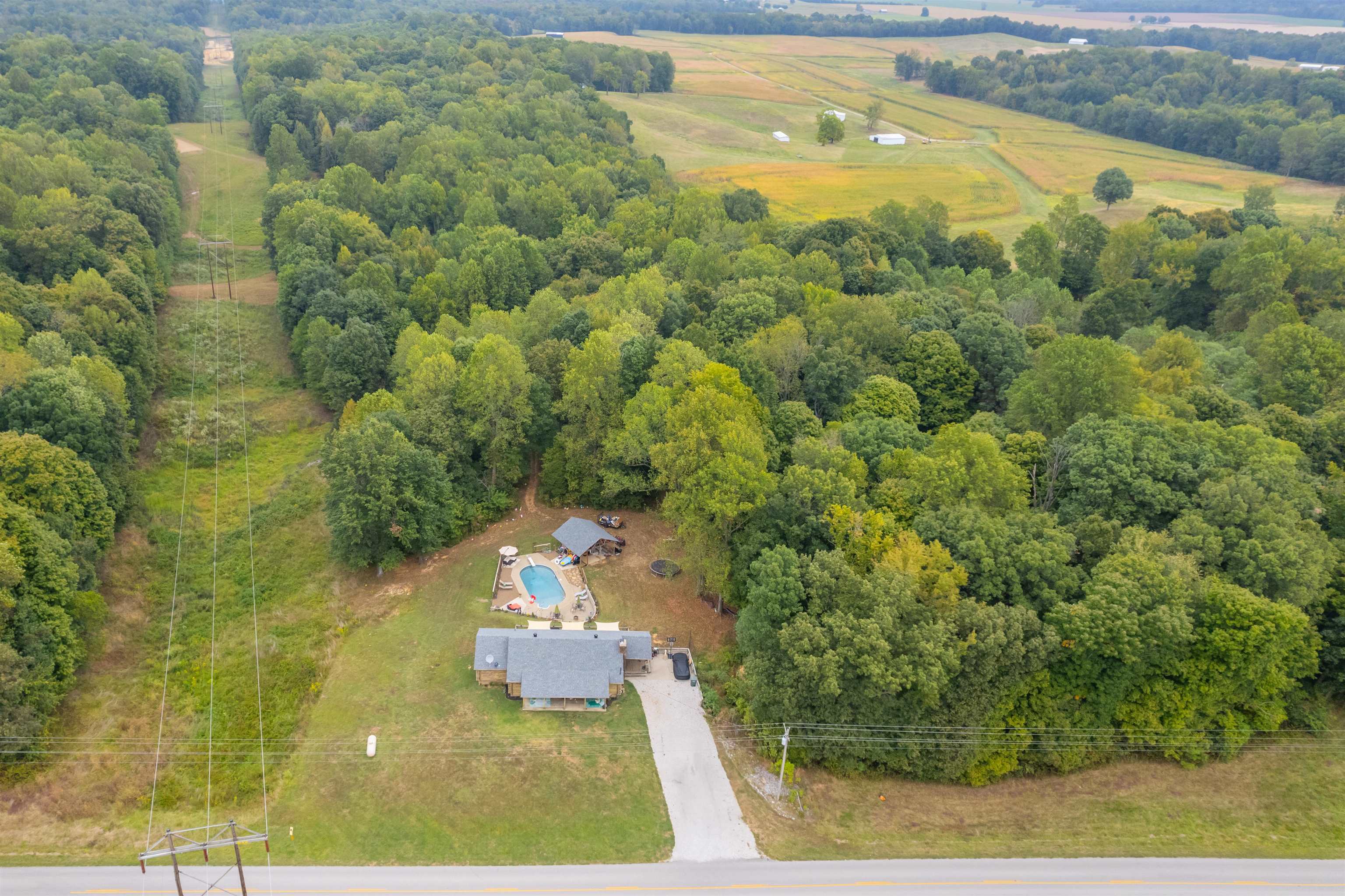 9639 Highway 1389, Lewisport, Kentucky 42351, 4 Bedrooms Bedrooms, ,2 BathroomsBathrooms,Single Family Residence,For Sale,Highway 1389,90624