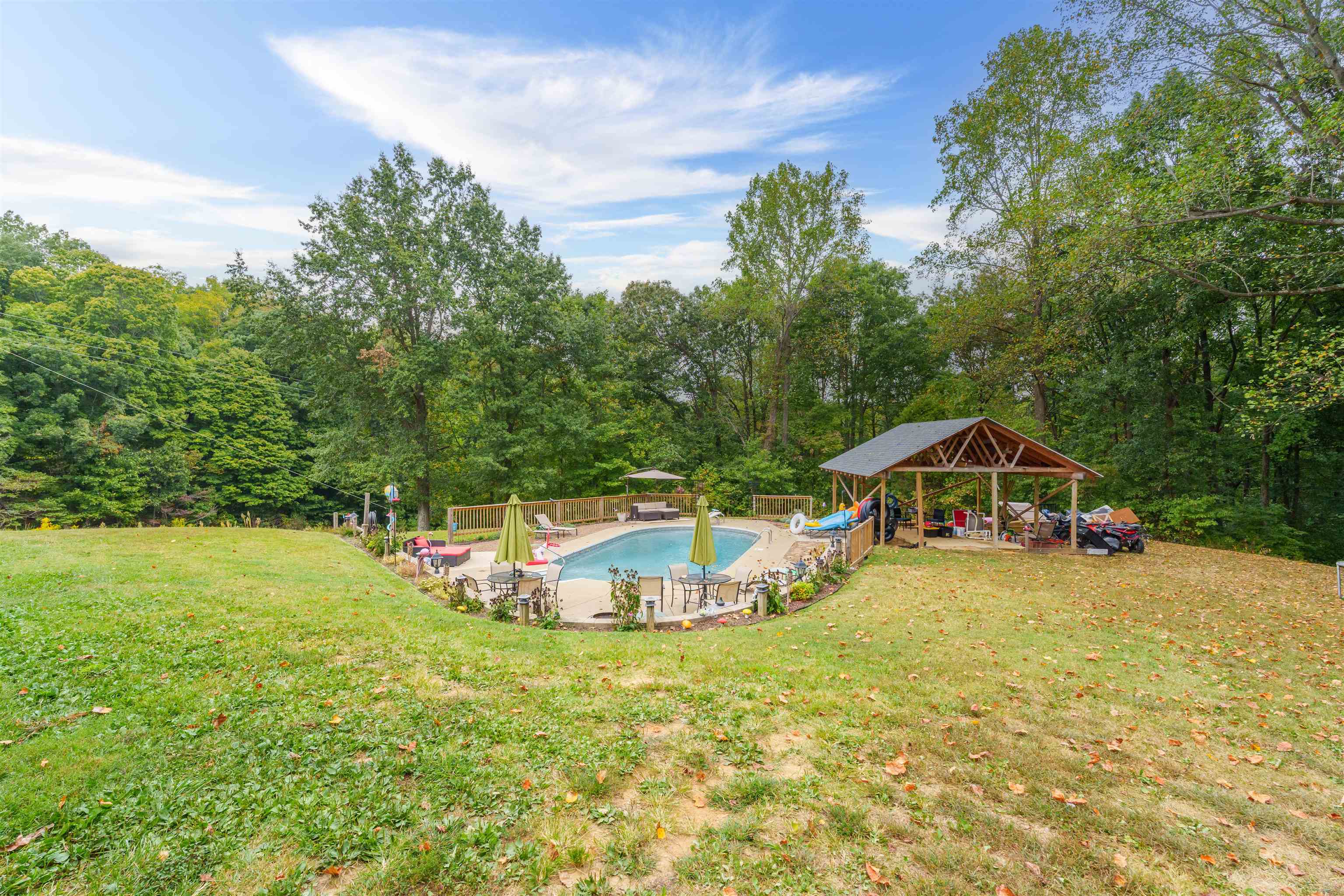 9639 Highway 1389, Lewisport, Kentucky 42351, 4 Bedrooms Bedrooms, ,2 BathroomsBathrooms,Single Family Residence,For Sale,Highway 1389,90624