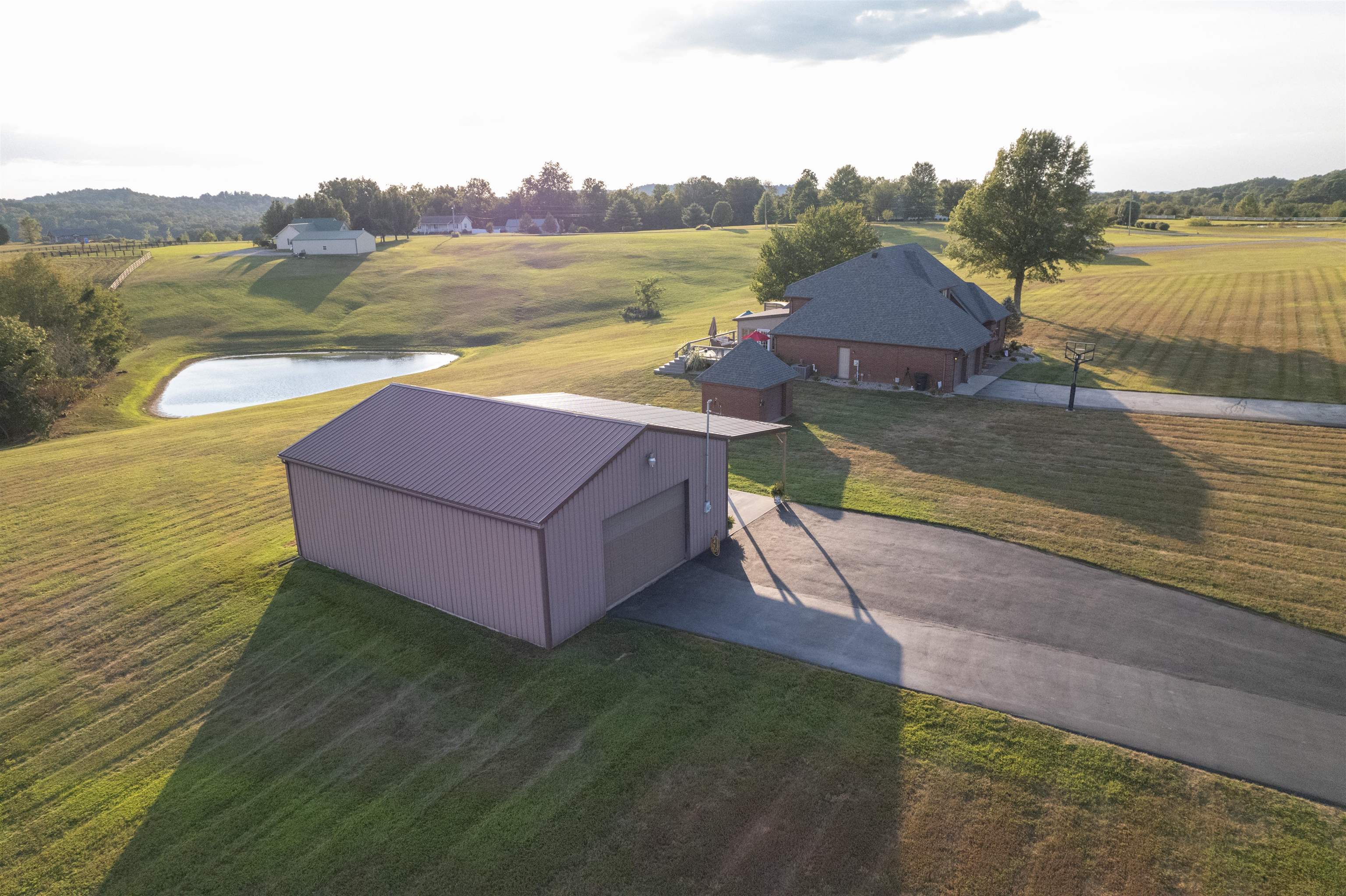 185 Meadow Lake Ln, Hardinsburg, Kentucky 40143, 5 Bedrooms Bedrooms, ,2 BathroomsBathrooms,Single Family Residence,For Sale,Meadow Lake Ln,90630