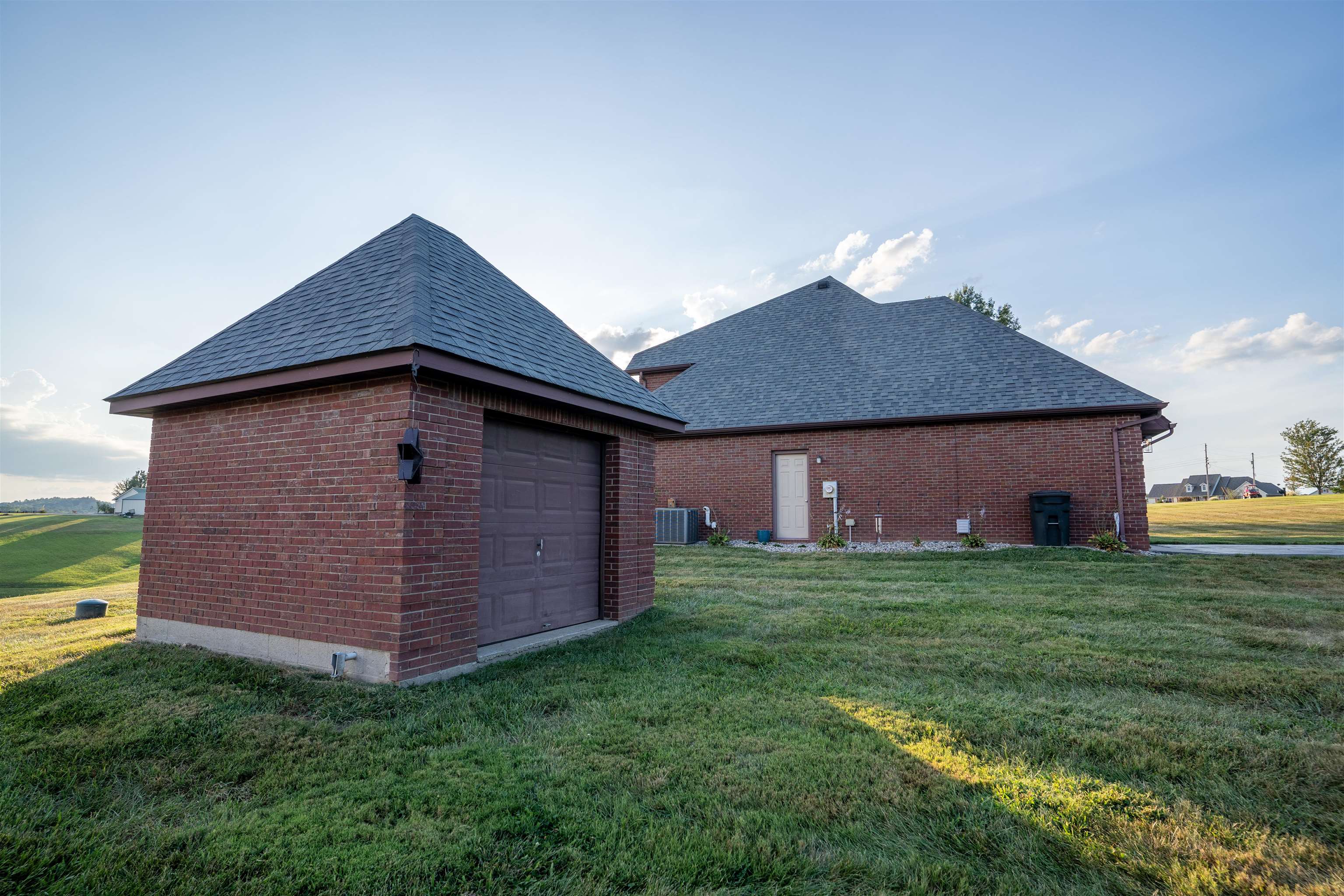 185 Meadow Lake Ln, Hardinsburg, Kentucky 40143, 5 Bedrooms Bedrooms, ,2 BathroomsBathrooms,Single Family Residence,For Sale,Meadow Lake Ln,90630