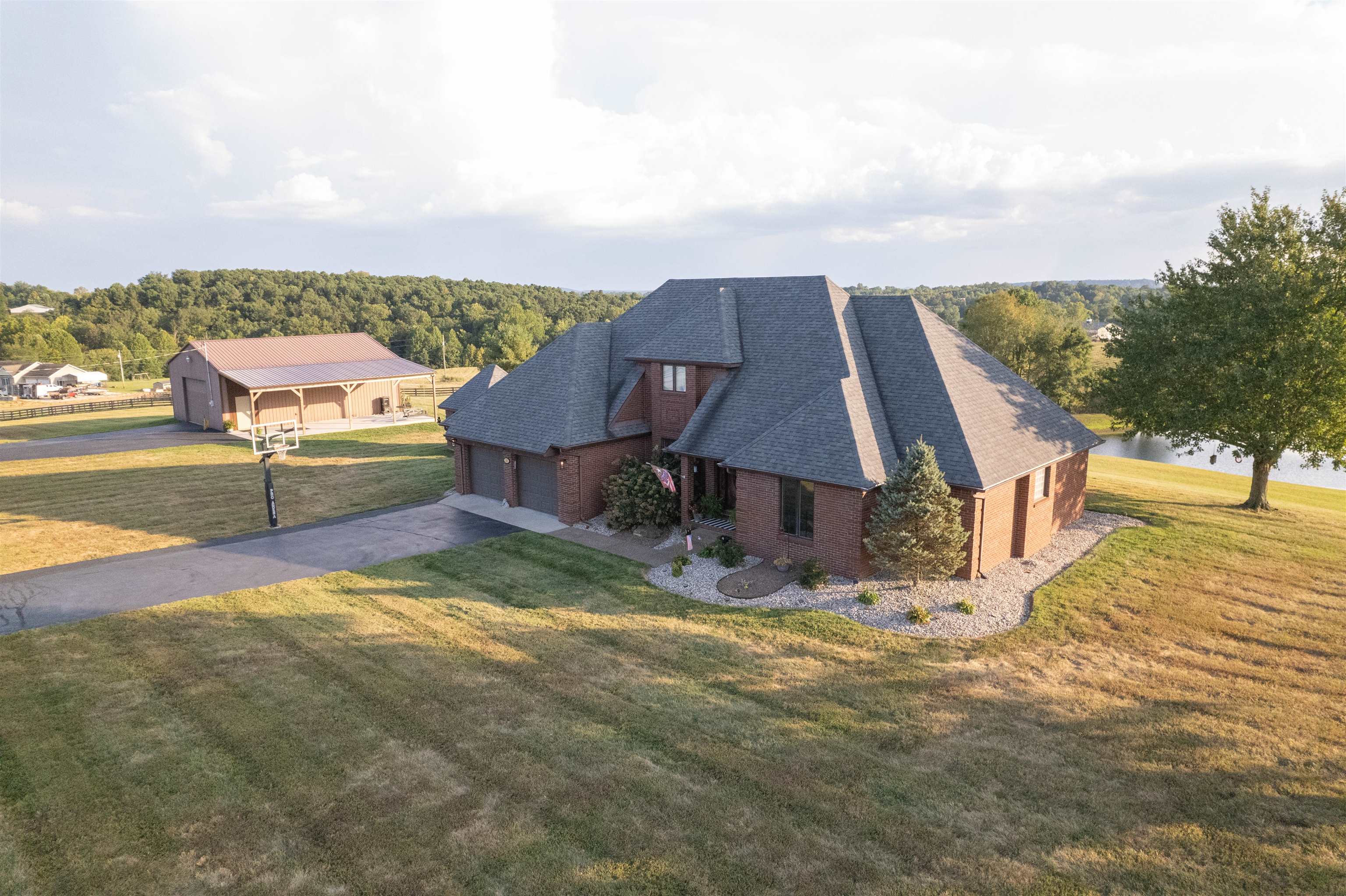 185 Meadow Lake Ln, Hardinsburg, Kentucky 40143, 5 Bedrooms Bedrooms, ,2 BathroomsBathrooms,Single Family Residence,For Sale,Meadow Lake Ln,90630