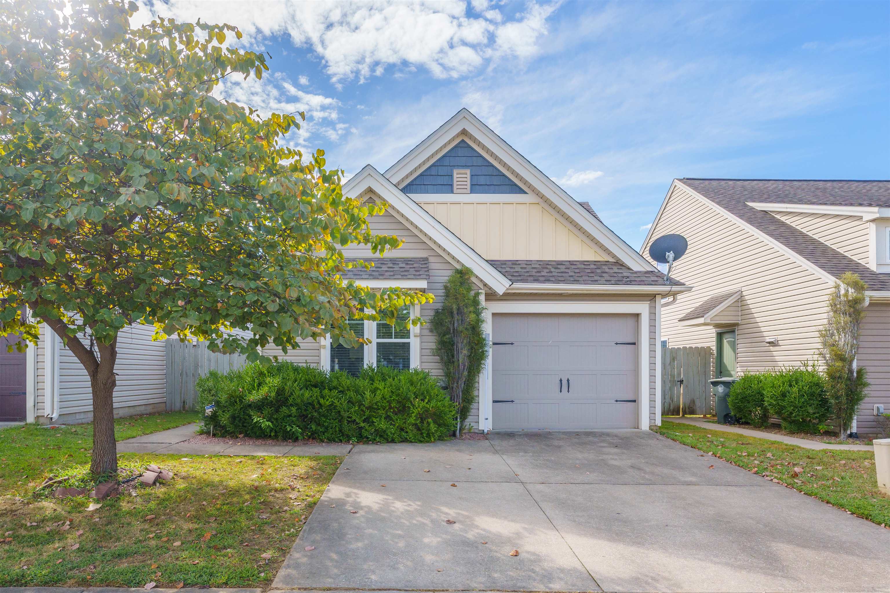 2118 Village Run, Owensboro, Kentucky 42303, 2 Bedrooms Bedrooms, ,2 BathroomsBathrooms,Single Family Residence,For Sale,Village Run,90631