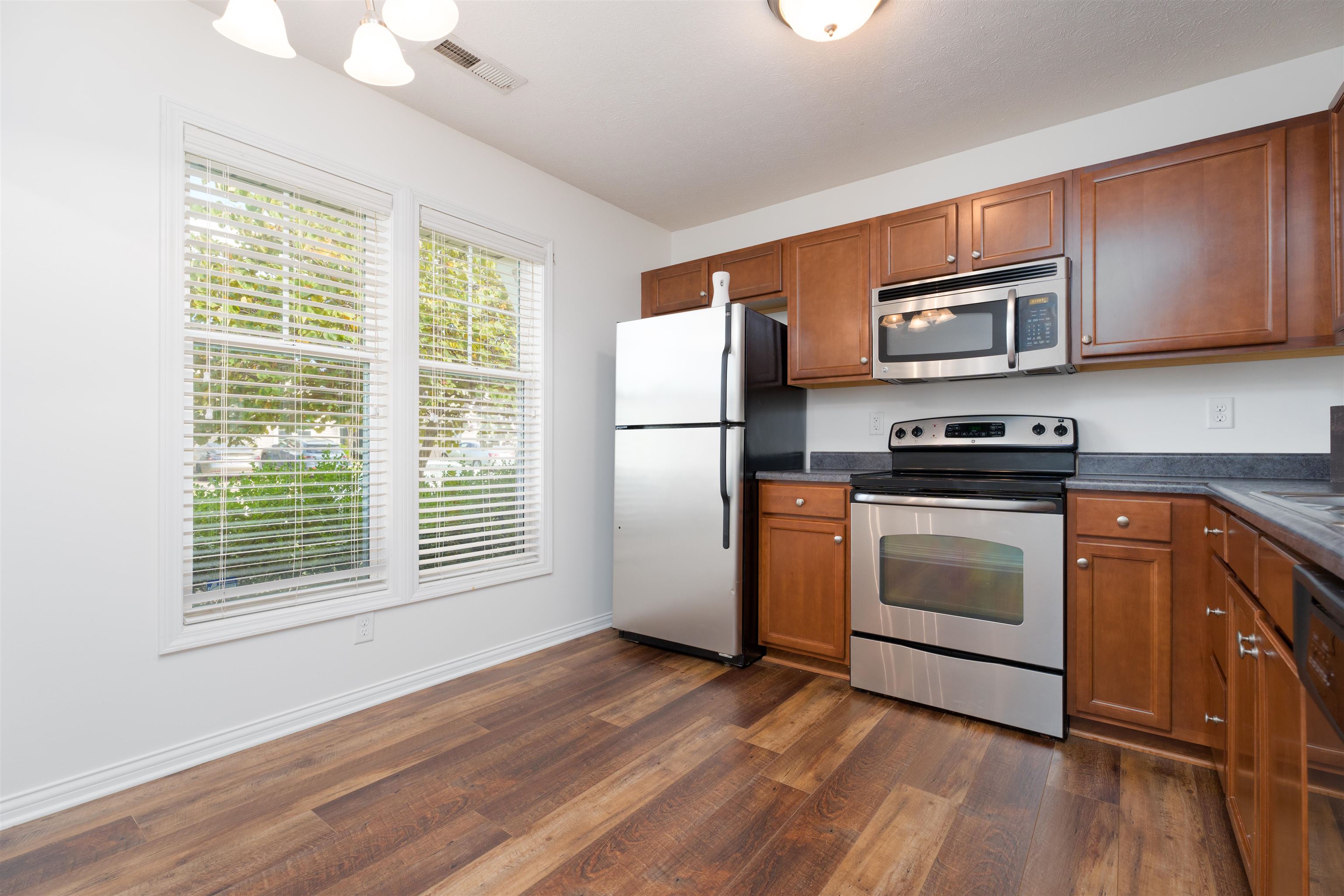 2118 Village Run, Owensboro, Kentucky 42303, 2 Bedrooms Bedrooms, ,2 BathroomsBathrooms,Single Family Residence,For Sale,Village Run,90631