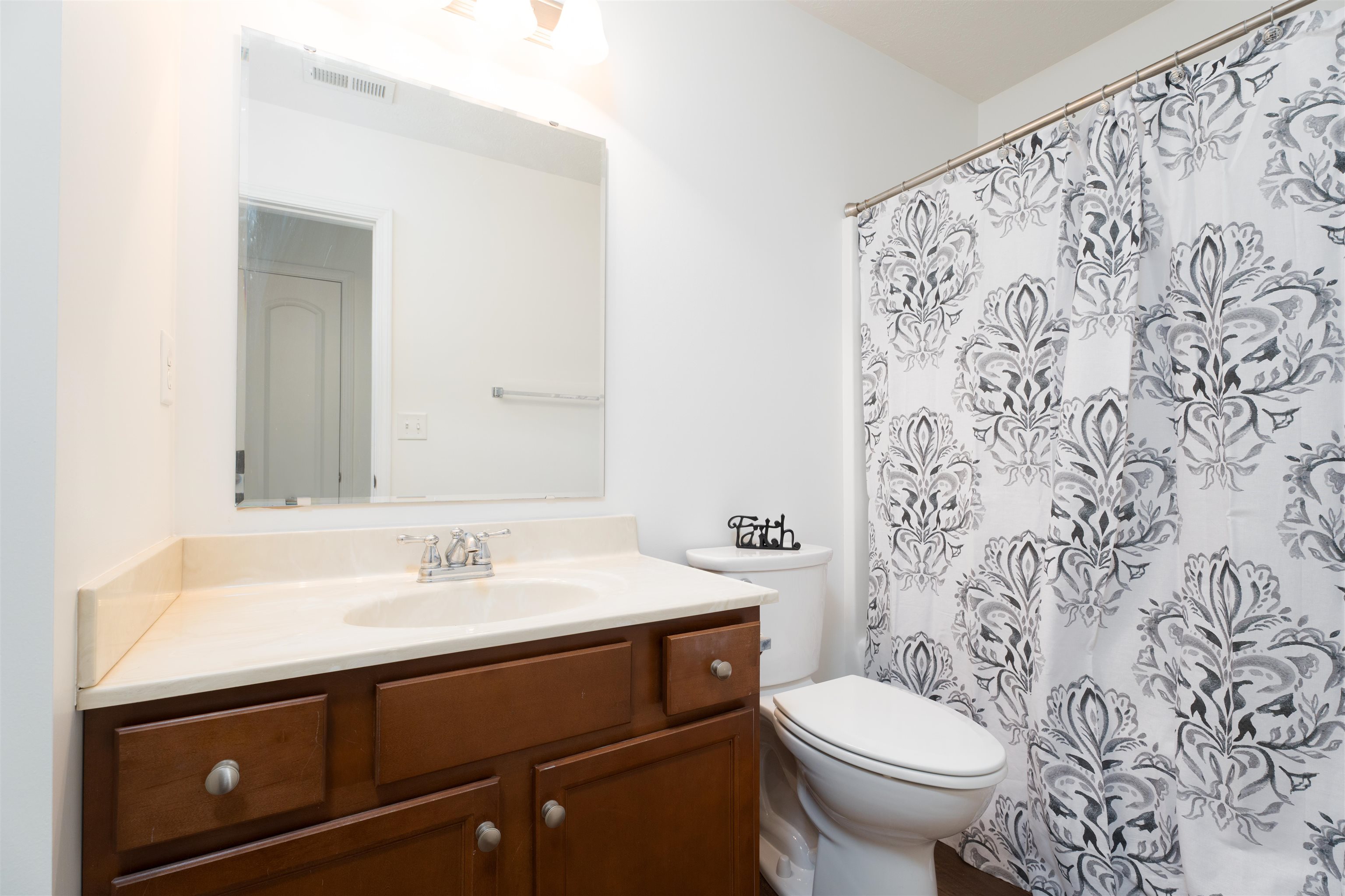 2118 Village Run, Owensboro, Kentucky 42303, 2 Bedrooms Bedrooms, ,2 BathroomsBathrooms,Single Family Residence,For Sale,Village Run,90631