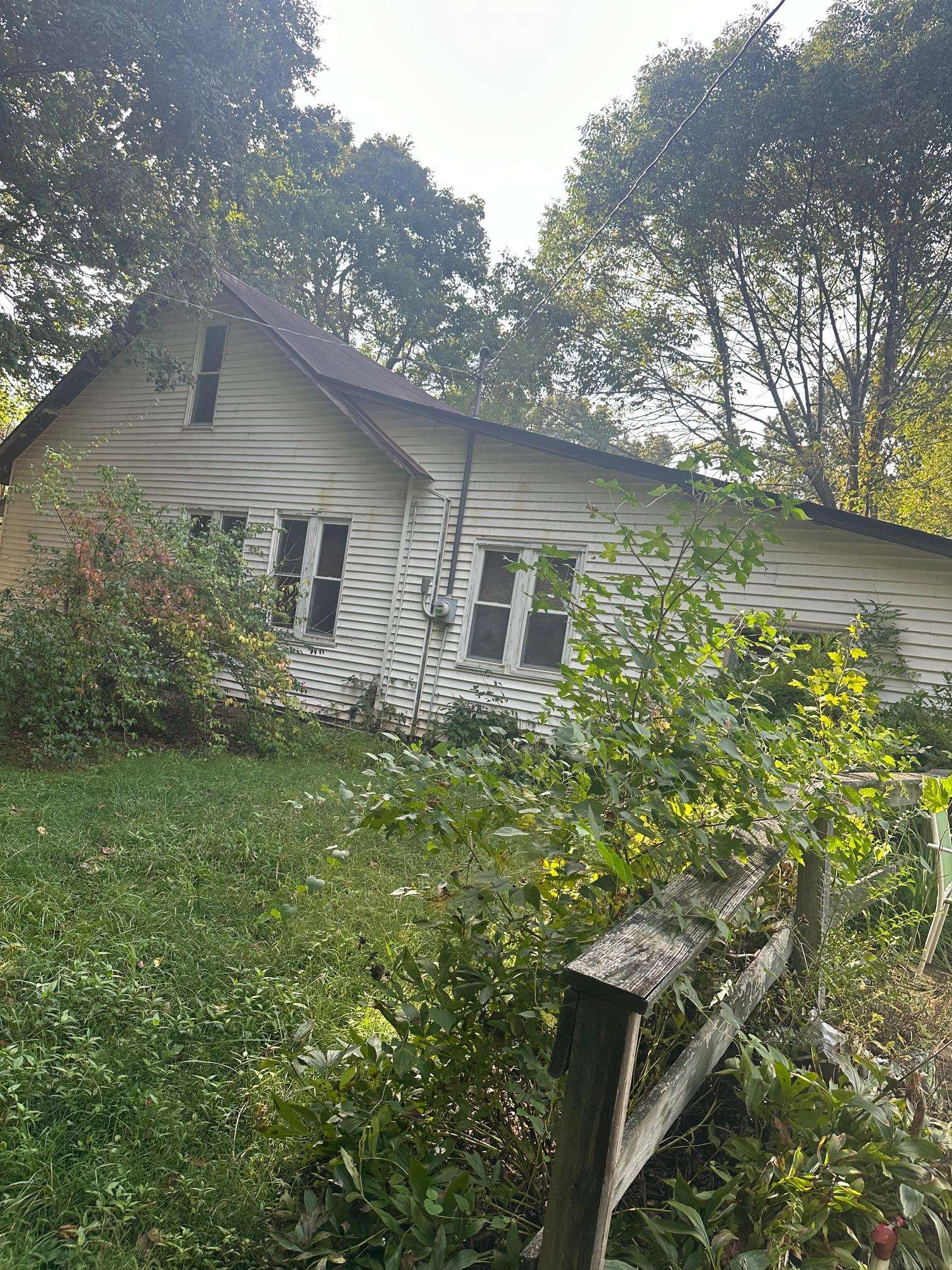 216 Gibson Rd, Slaughters, Kentucky 42456, 3 Bedrooms Bedrooms, ,1 BathroomBathrooms,Single Family Residence,For Sale,Gibson Rd,90634