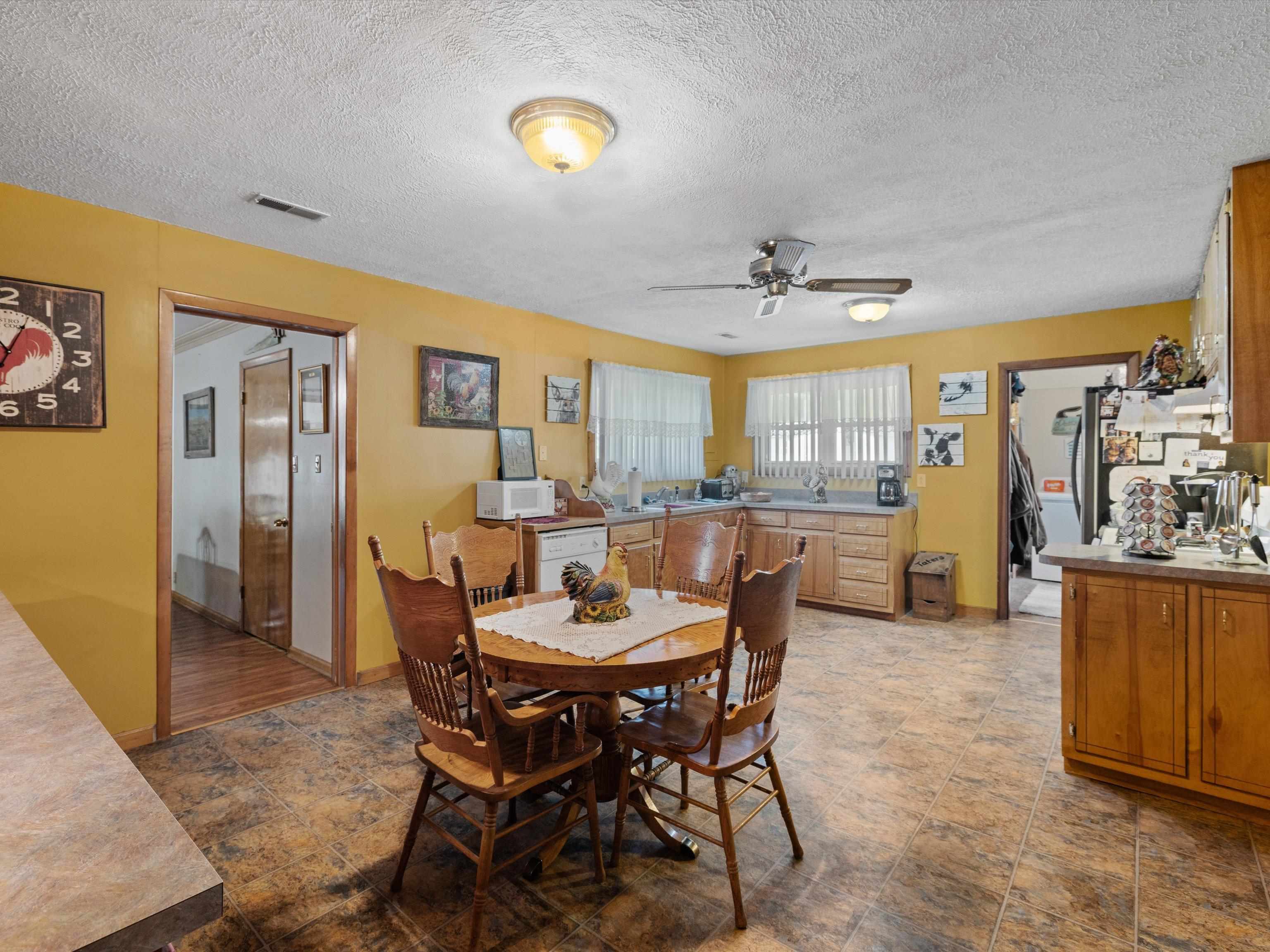 3616 Burns Rd, Owensboro, Kentucky 42301, 4 Bedrooms Bedrooms, ,1 BathroomBathrooms,Single Family Residence,For Sale,Burns Rd,90636
